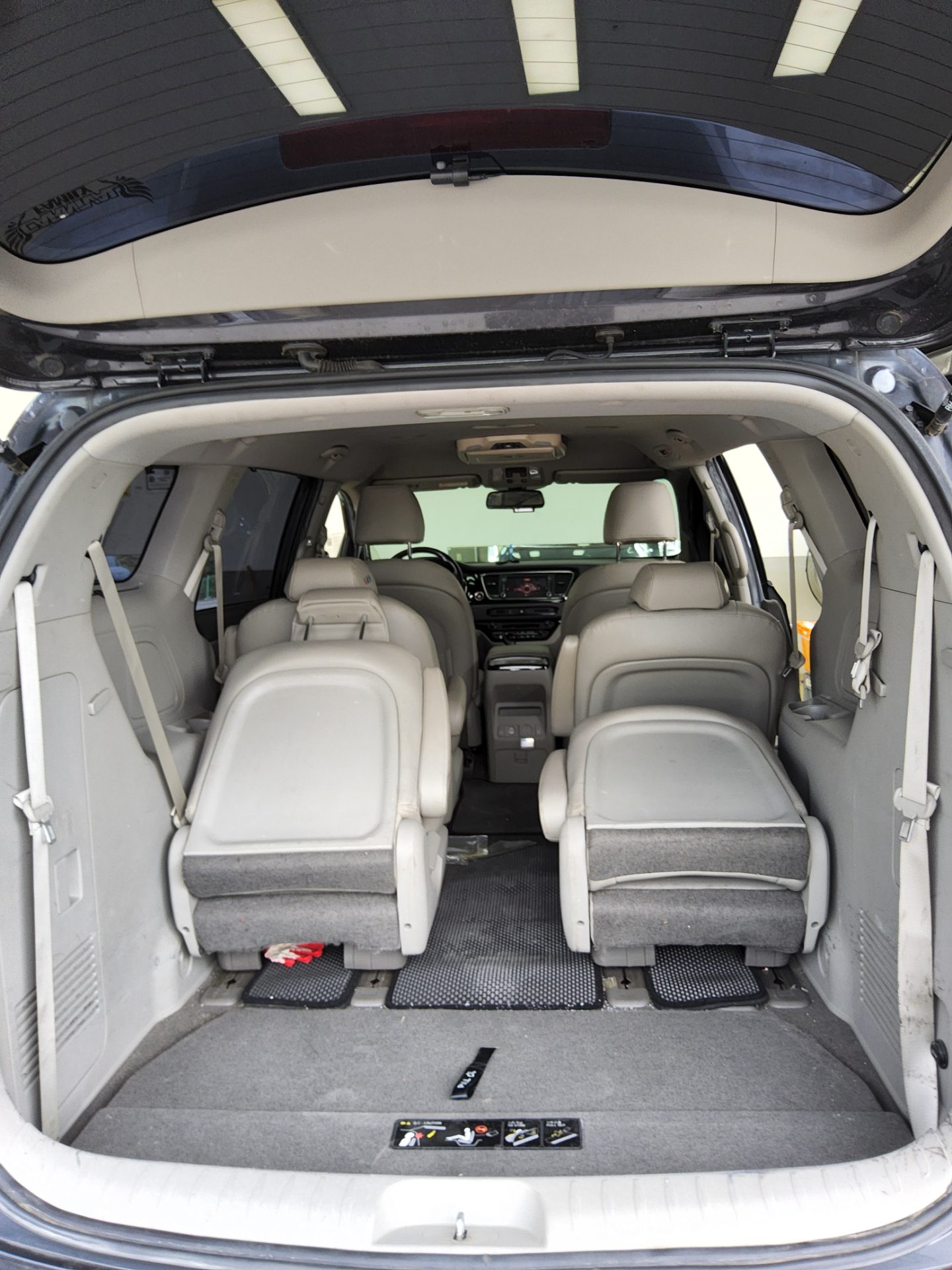 2015 - kia carnival
