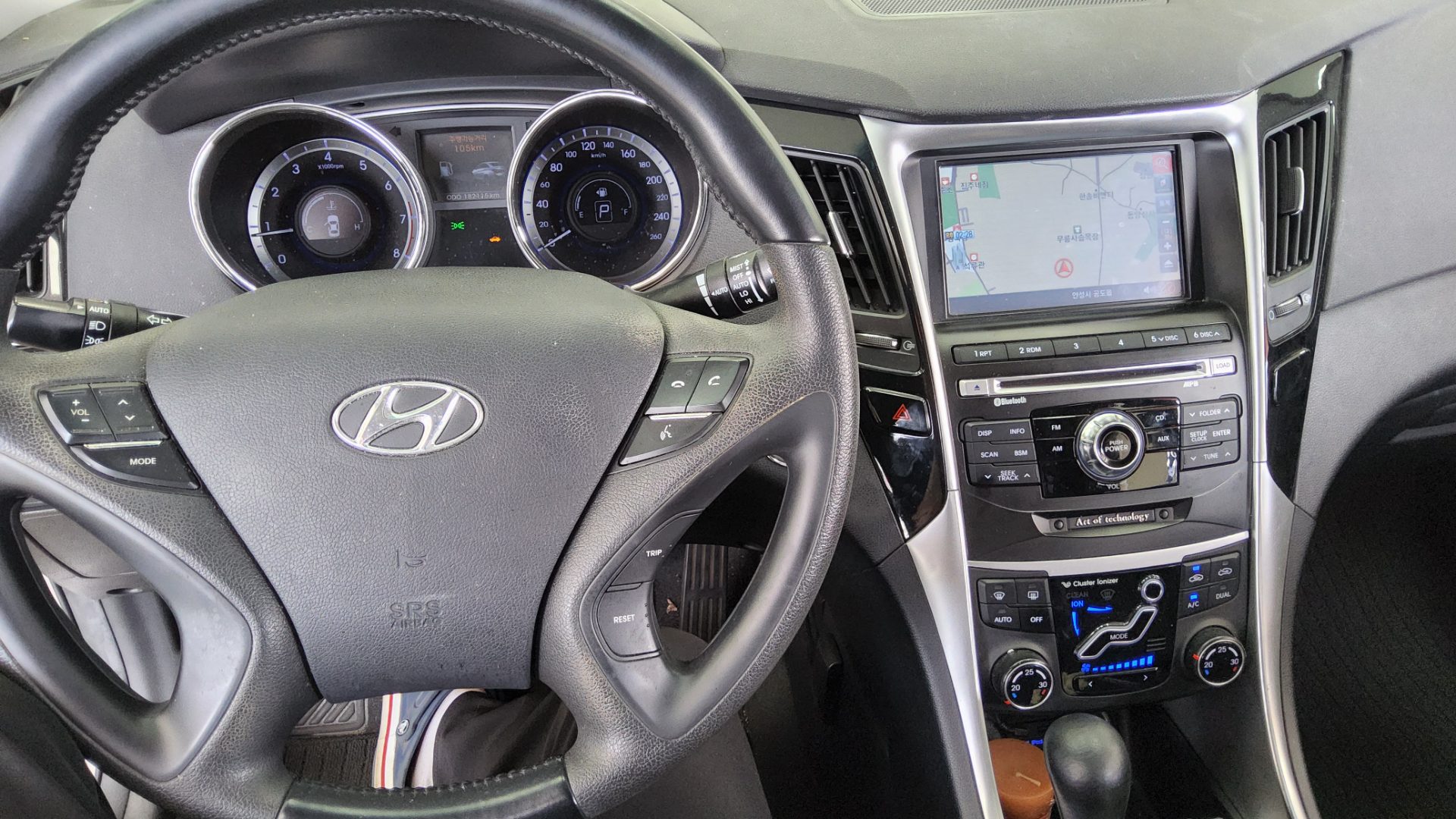 2011 - hyundai sonata