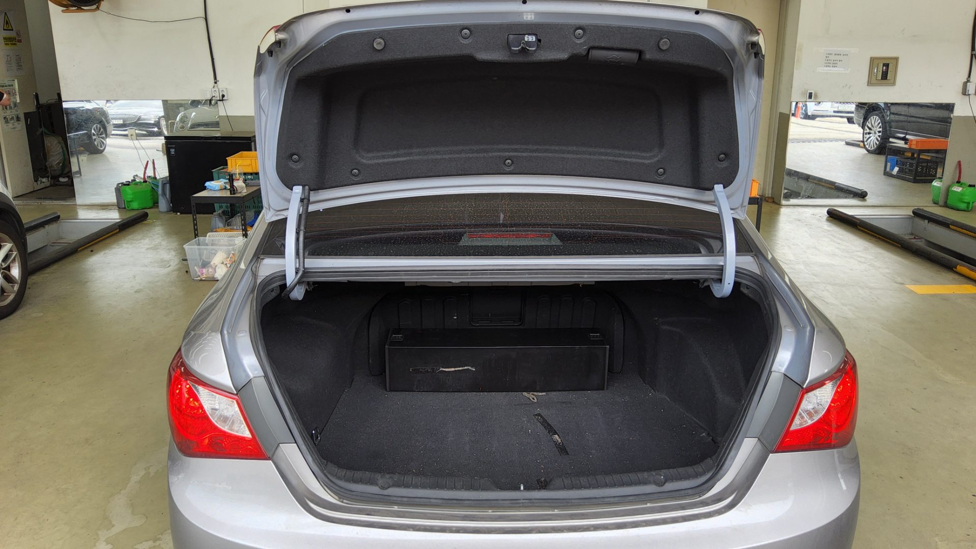 2011 - hyundai sonata