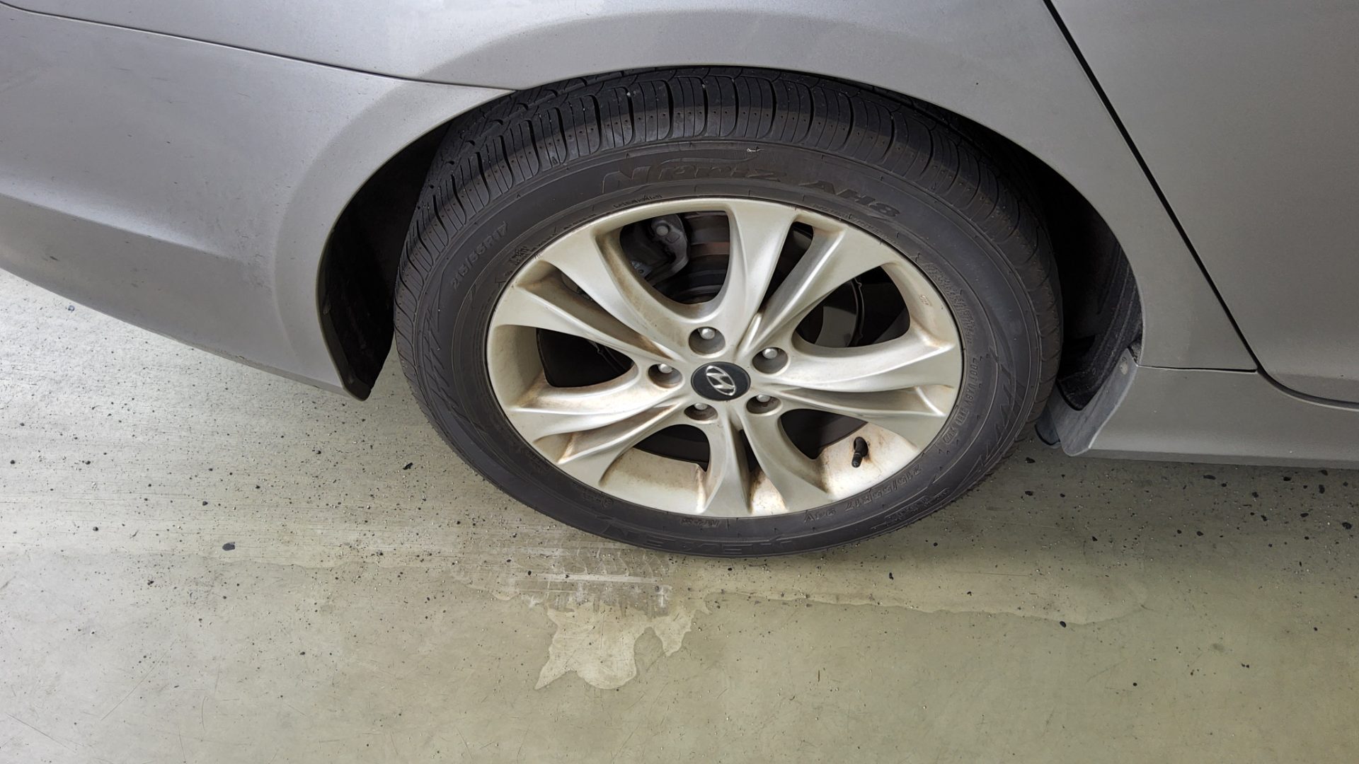 2011 - hyundai sonata