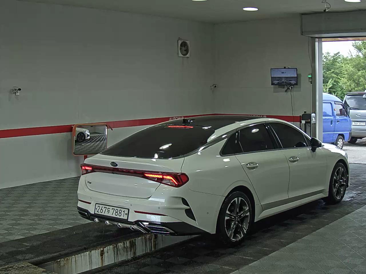 2020 - kia k5