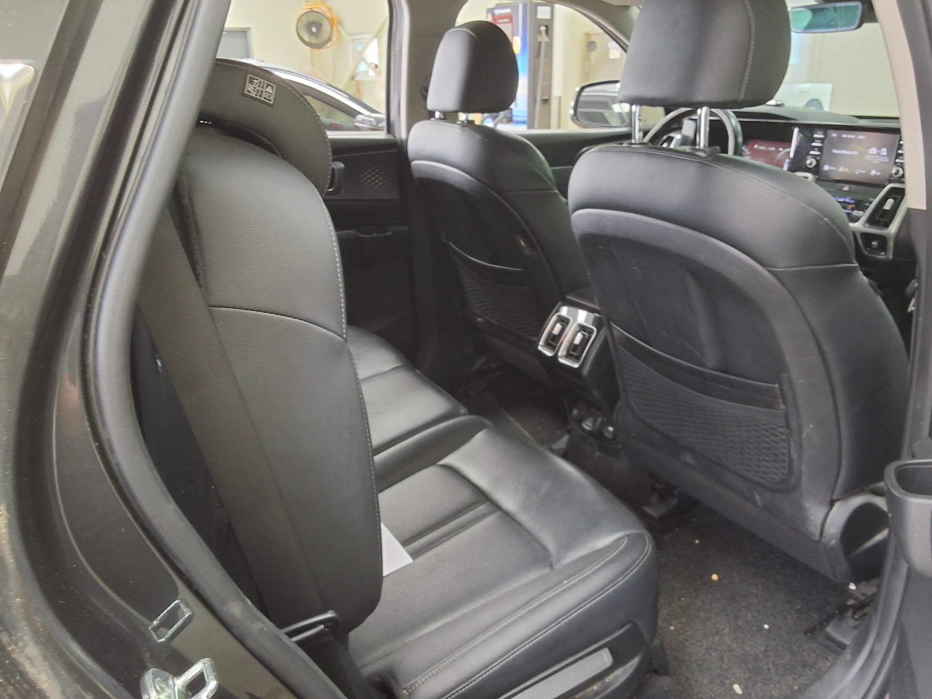 2022 - kia sorento