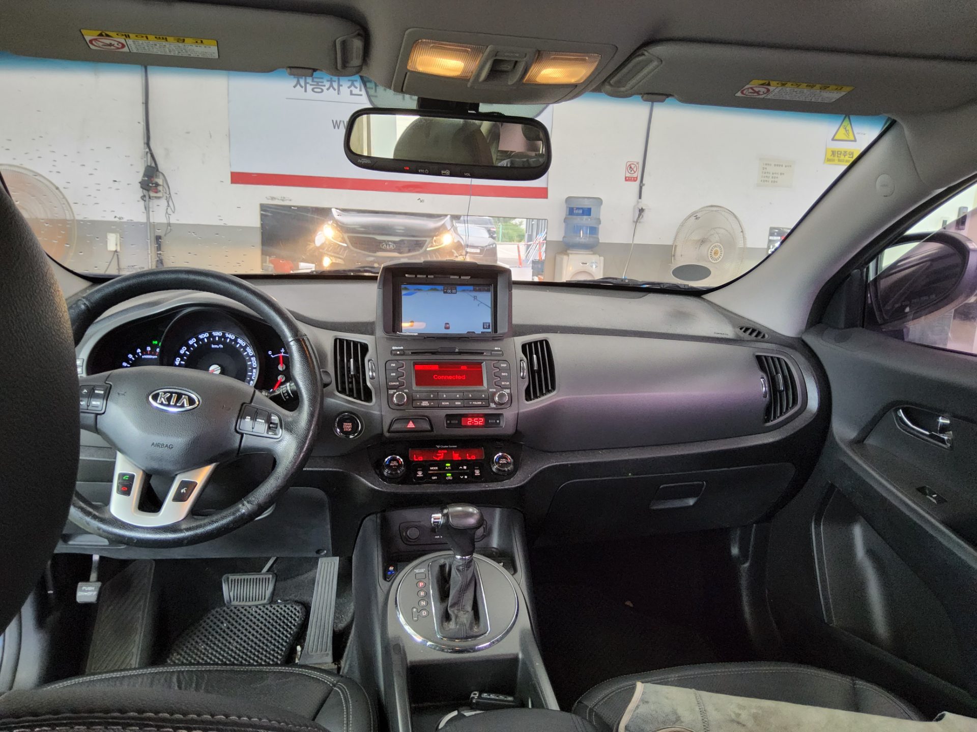 2012 - kia sportage