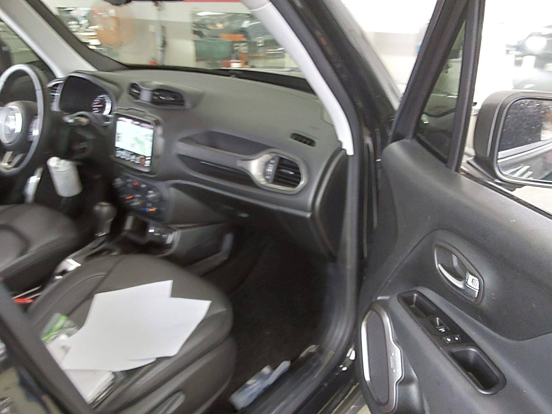 2021 - jeep renegade