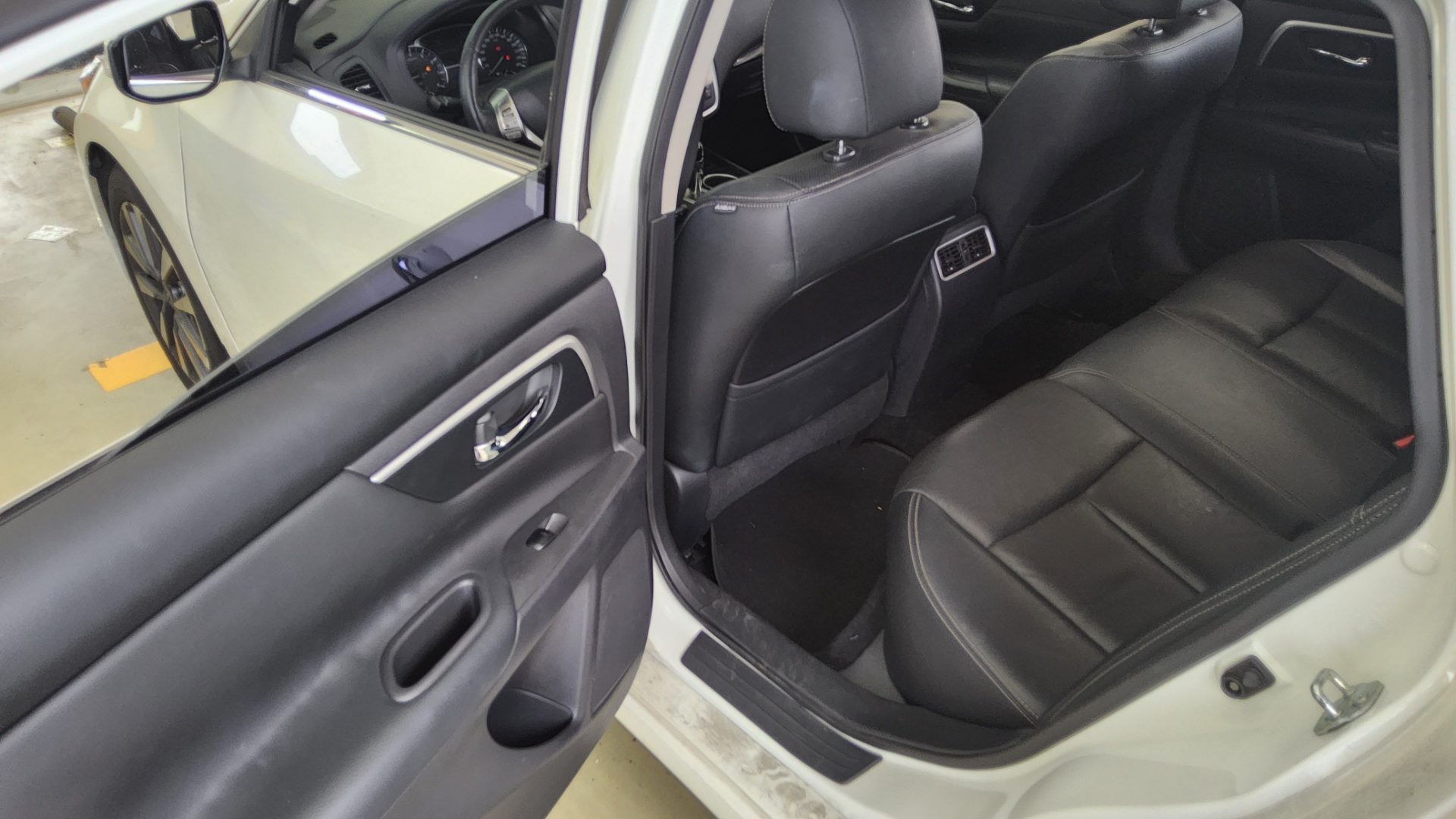 2017 - nissan altima