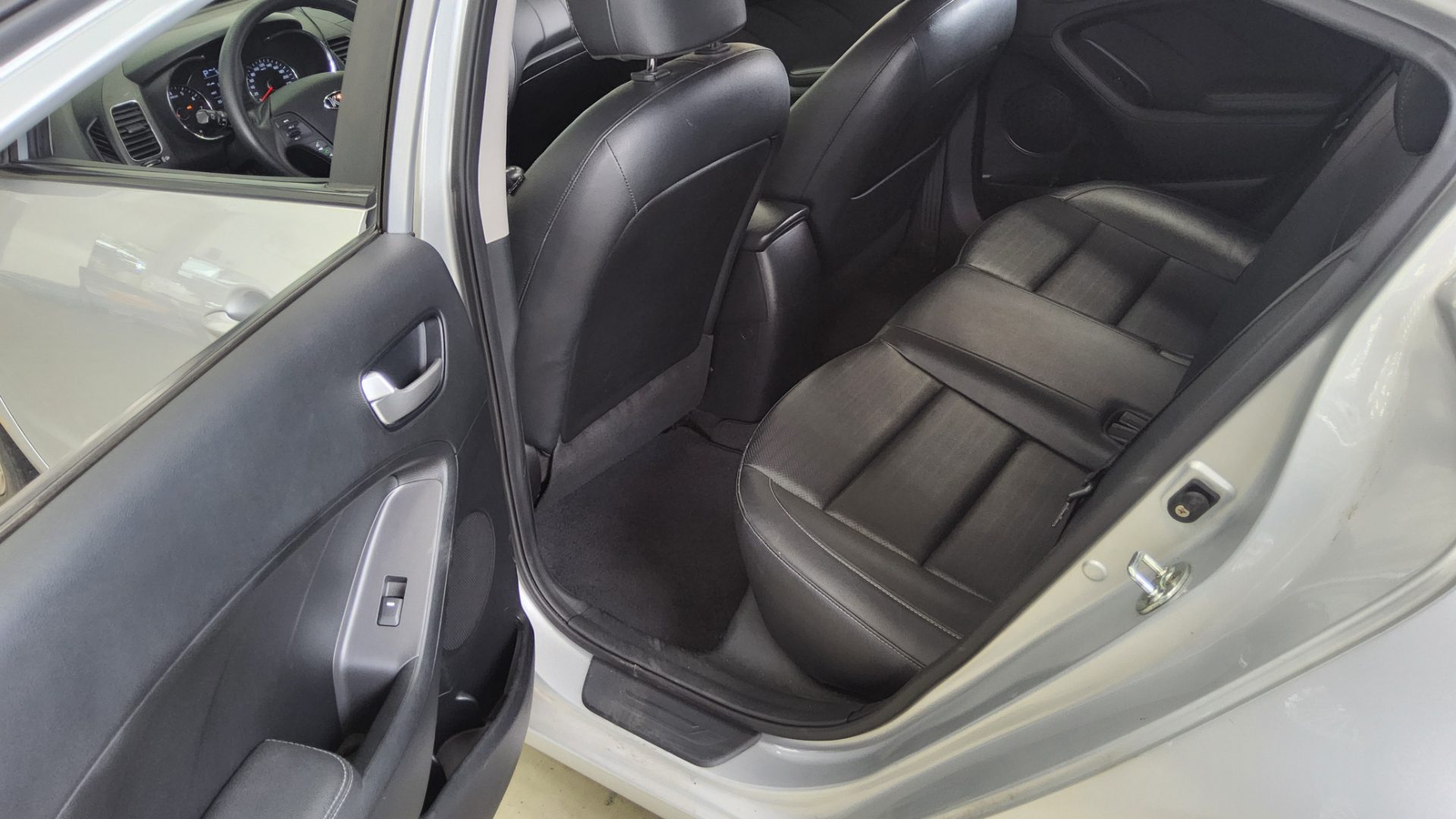 2016 - kia k3