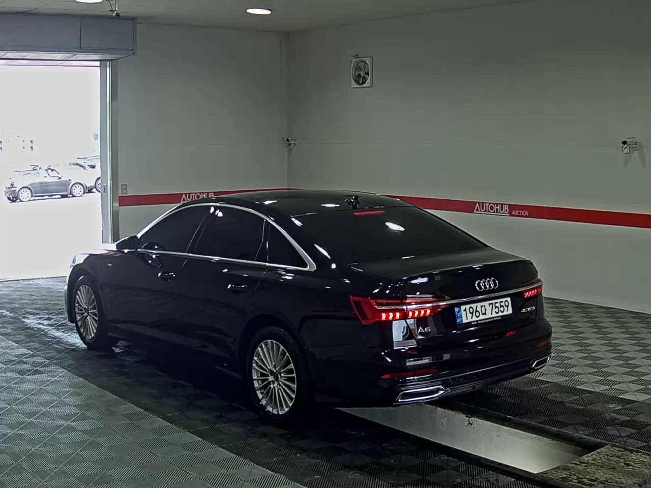 2021 - audi a6