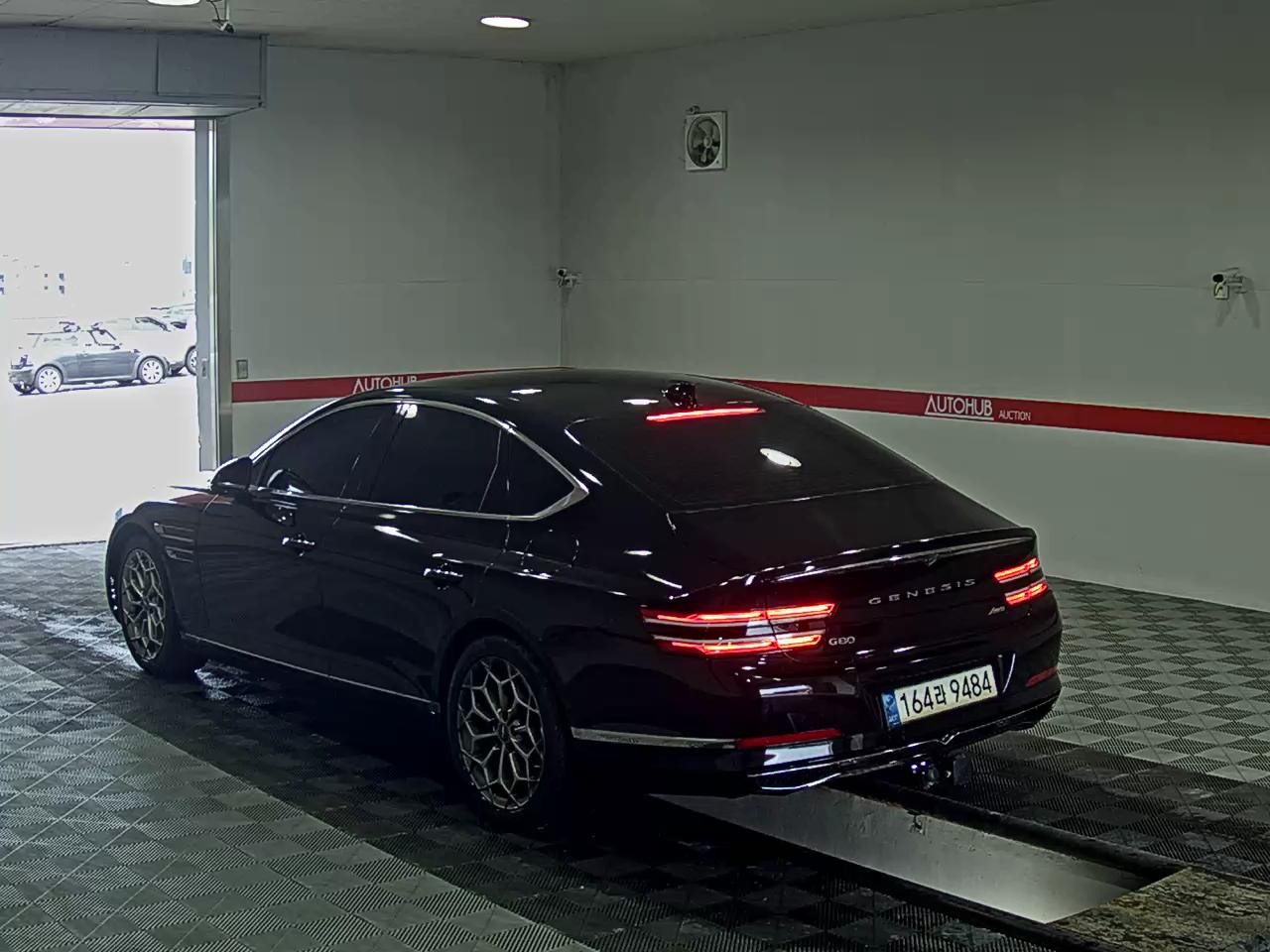 2022 - genesis g80