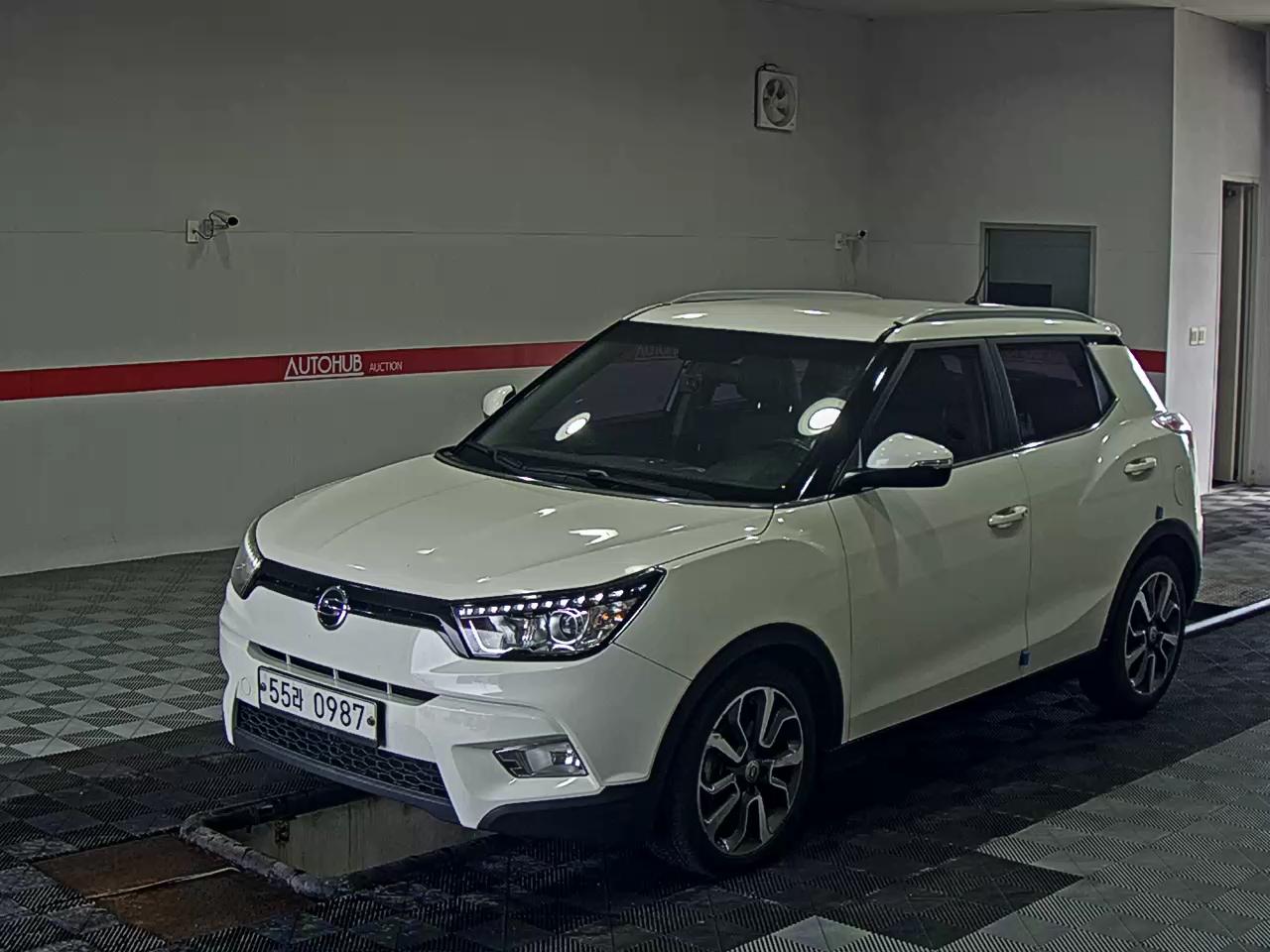 2016 - ssangyong tivoli