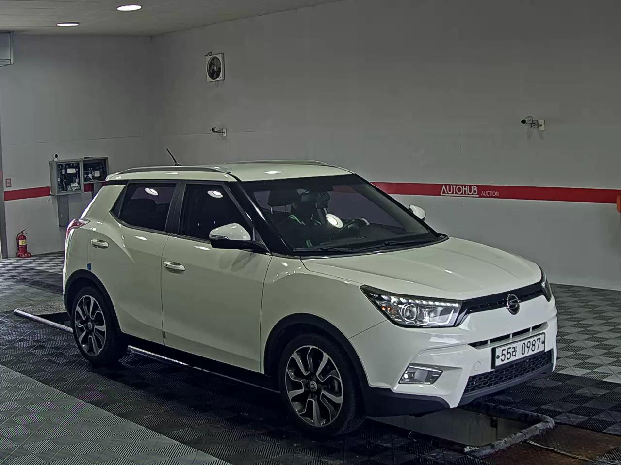 2016 - ssangyong tivoli