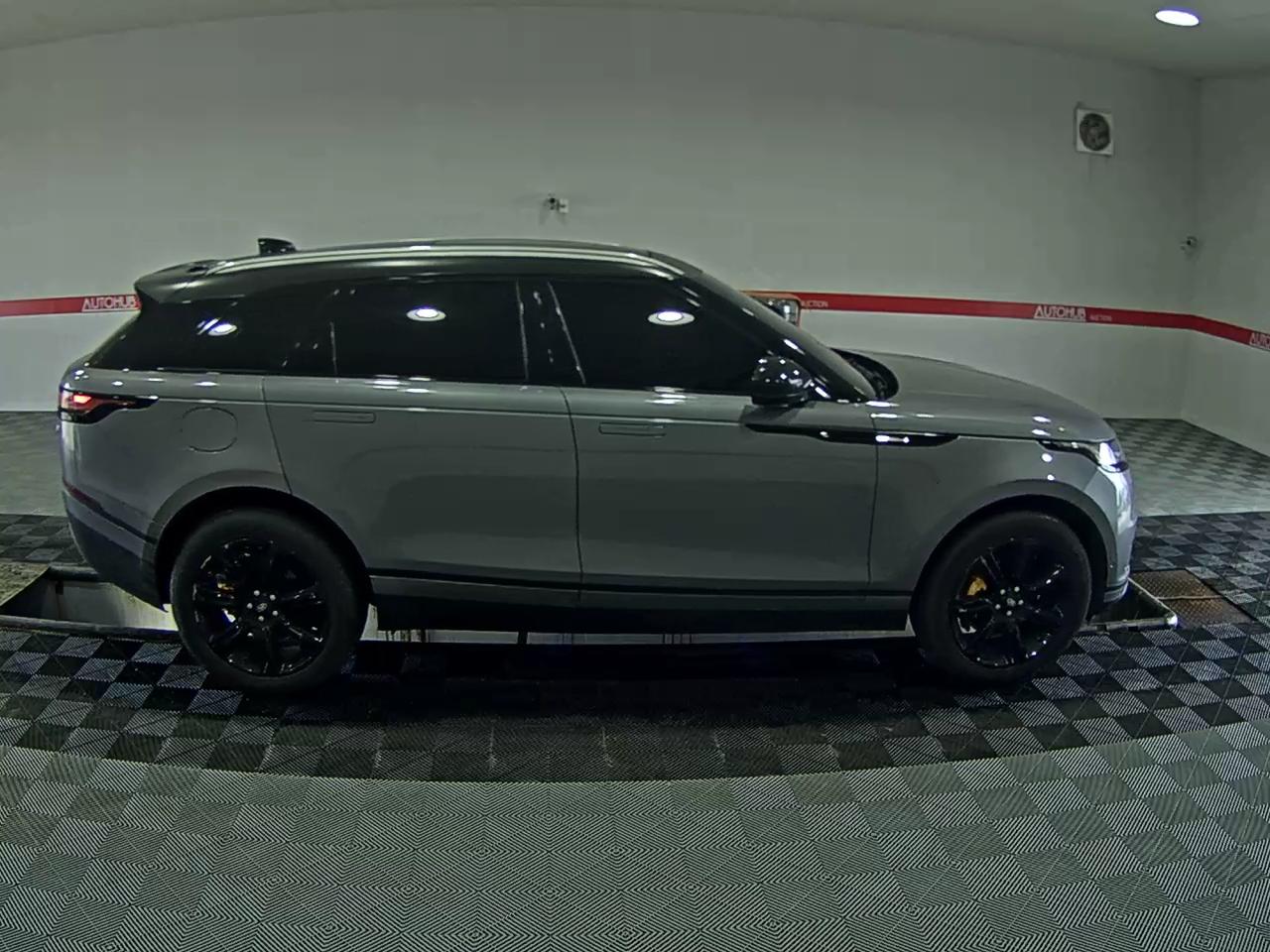 2020 - land rover range rover