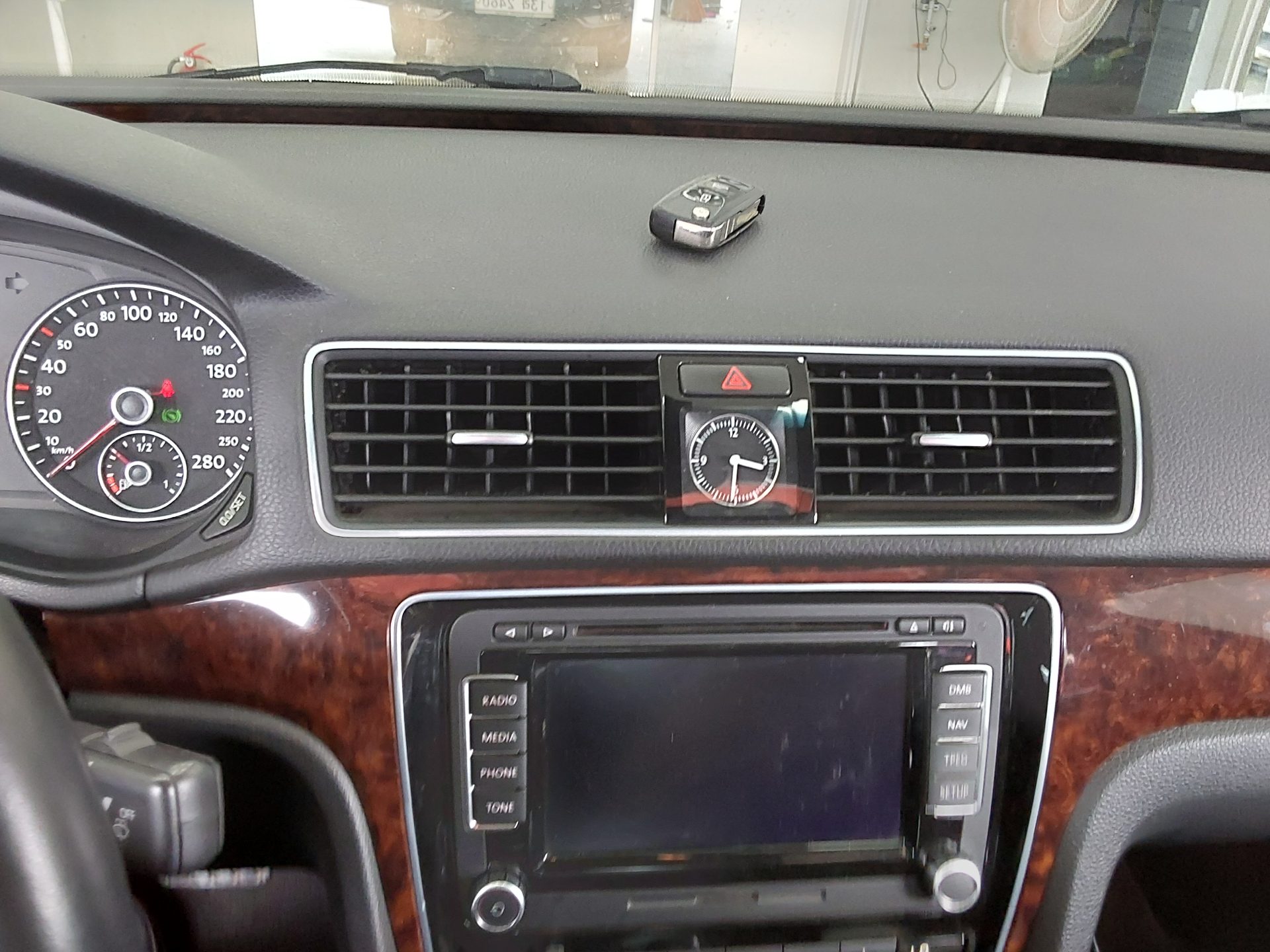 2013 - volkswagen passat