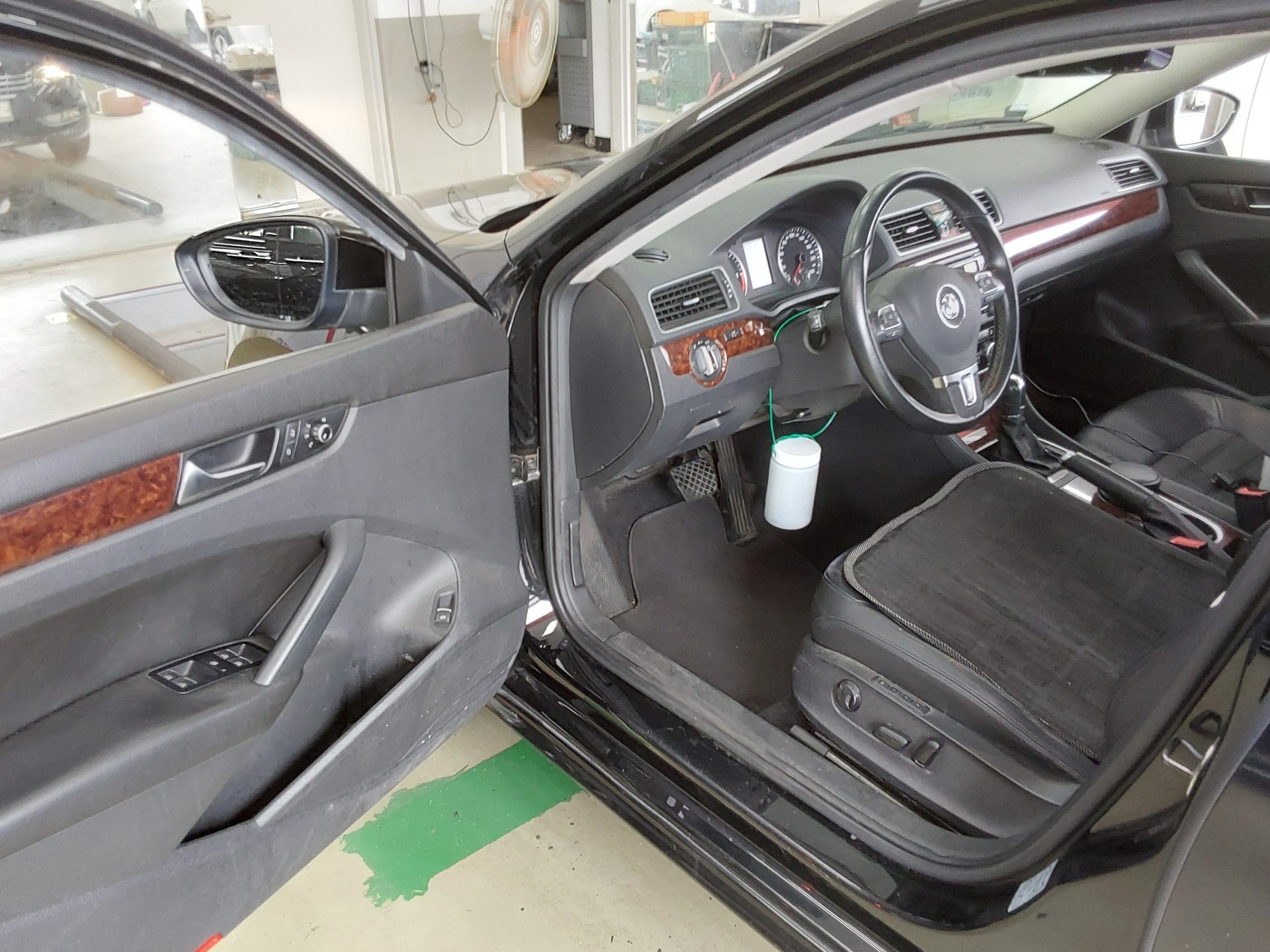 2013 - volkswagen passat