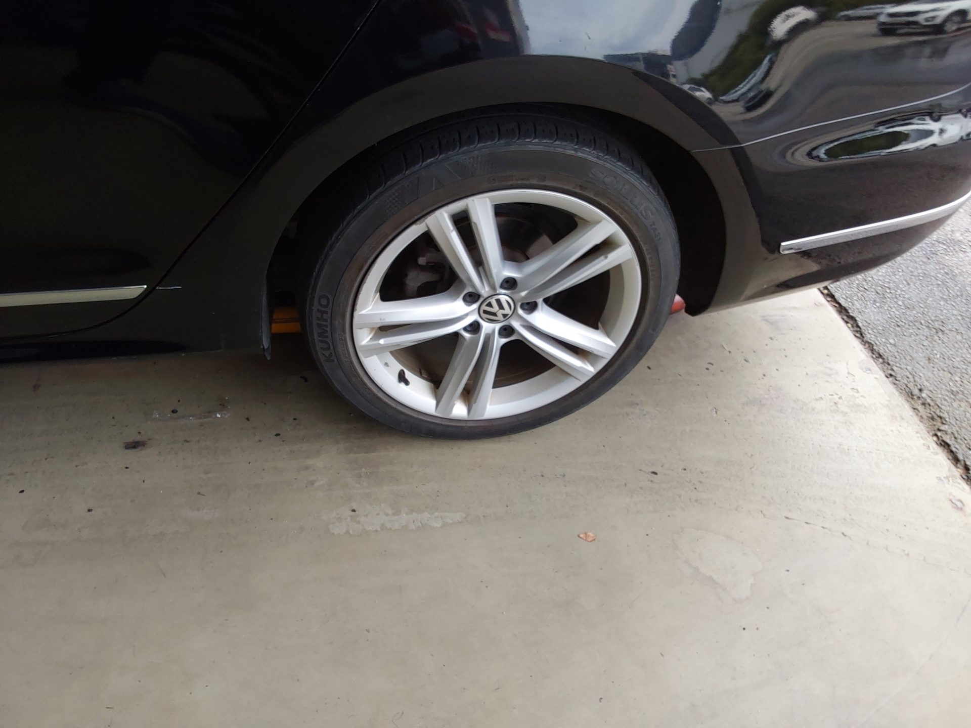 2013 - volkswagen passat
