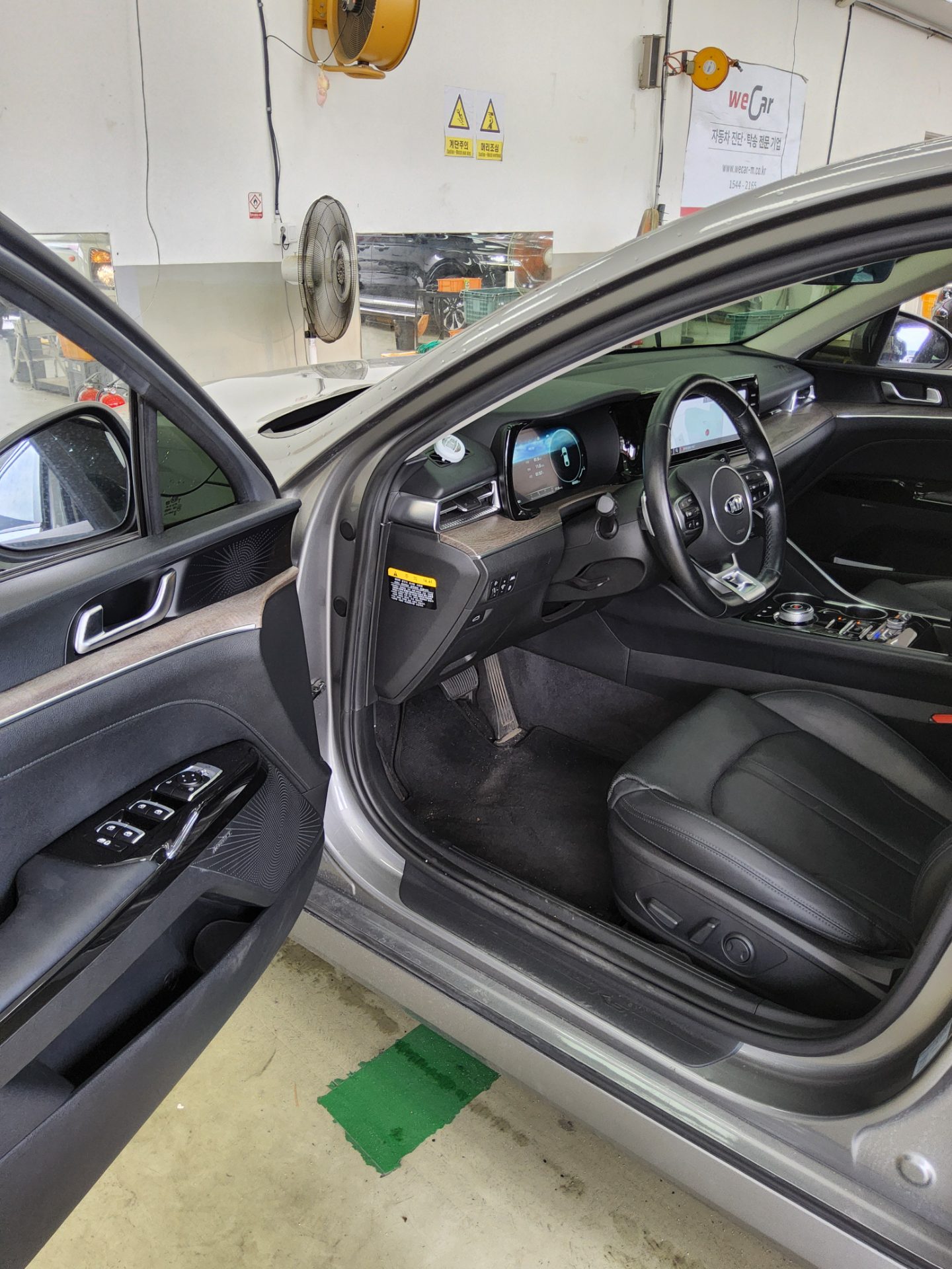 2020 - kia k5