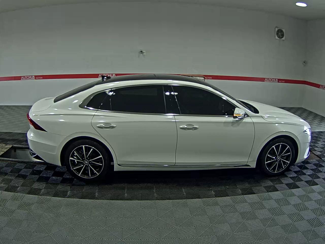2021 - hyundai grandeur