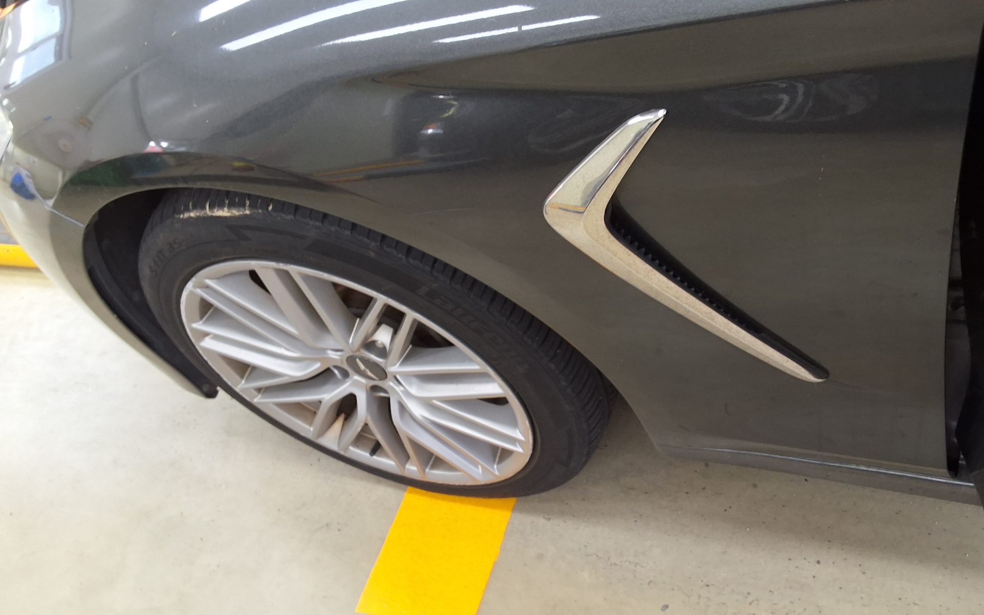 2019 - genesis g70