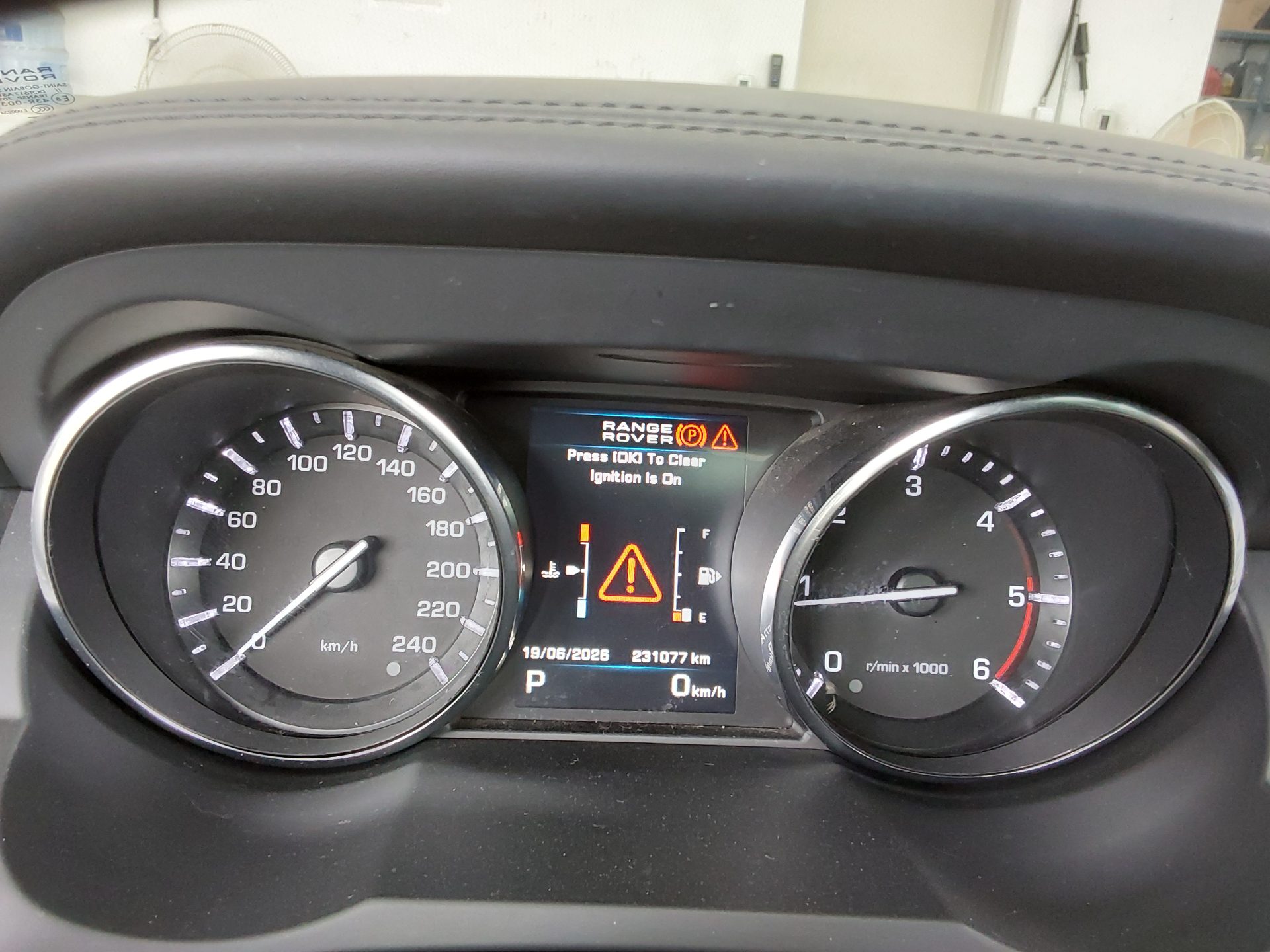 2013 - land rover range rover
