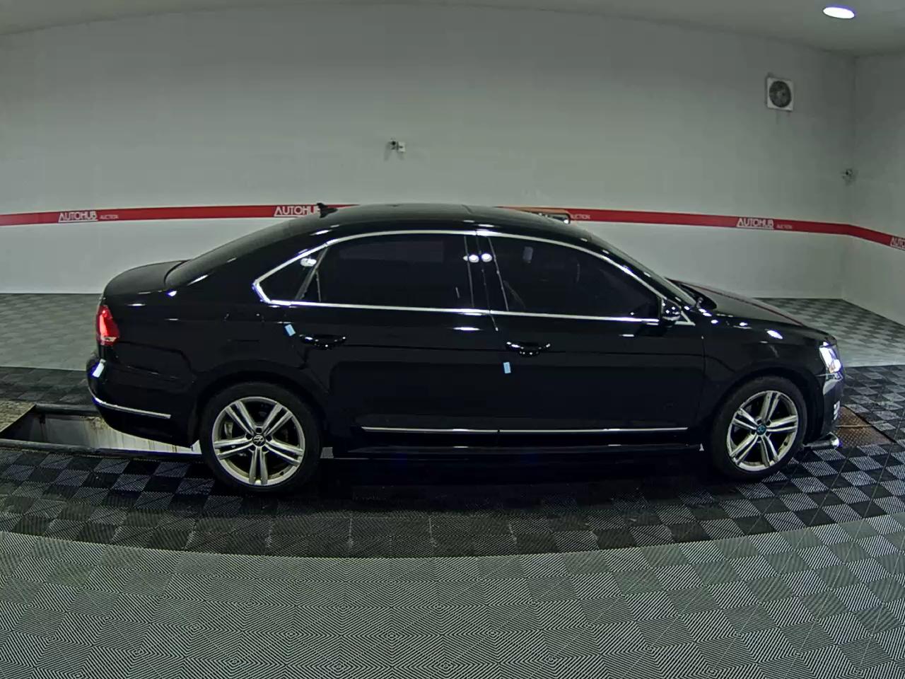 2013 - volkswagen passat