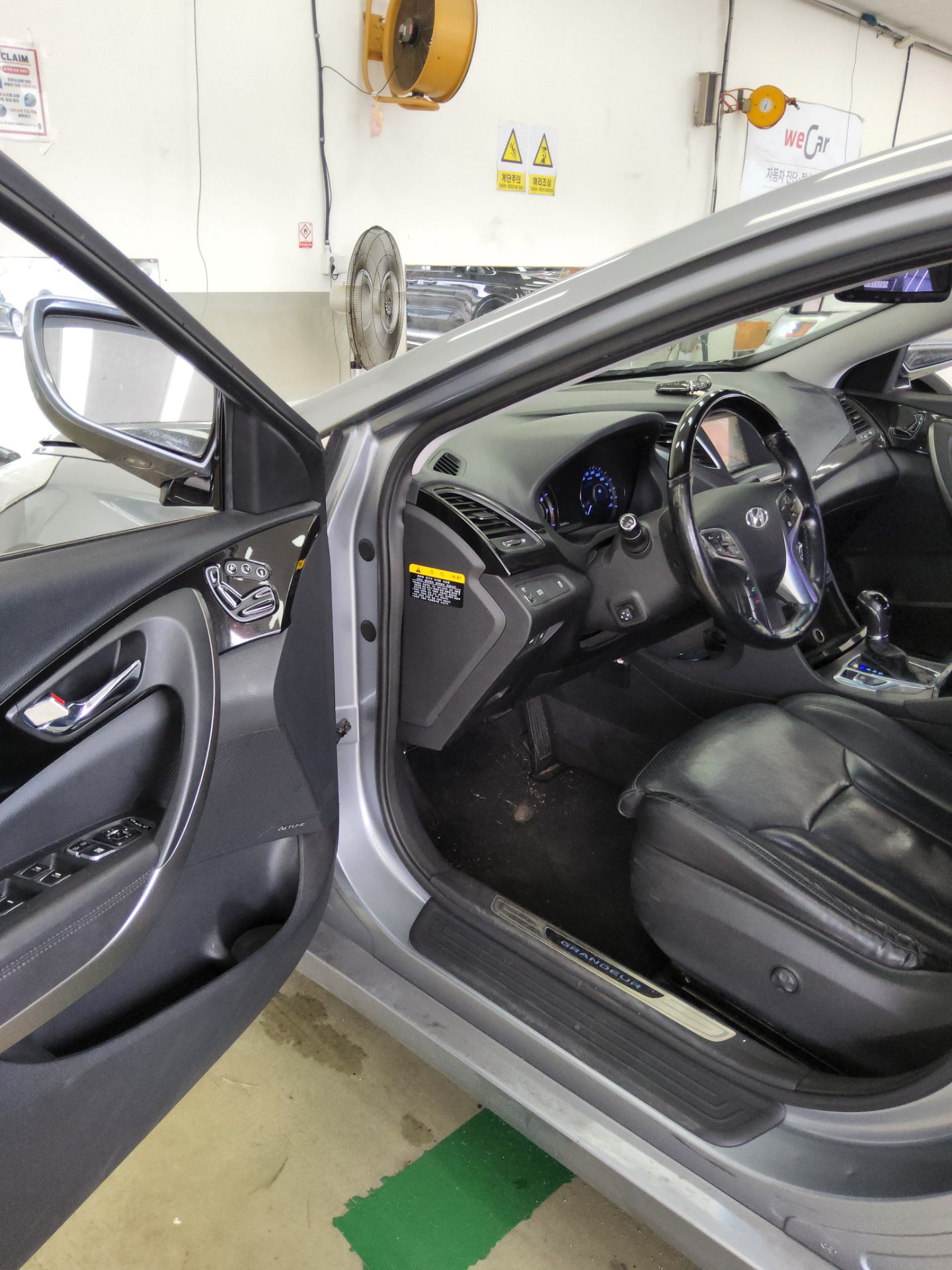 2015 - hyundai grandeur