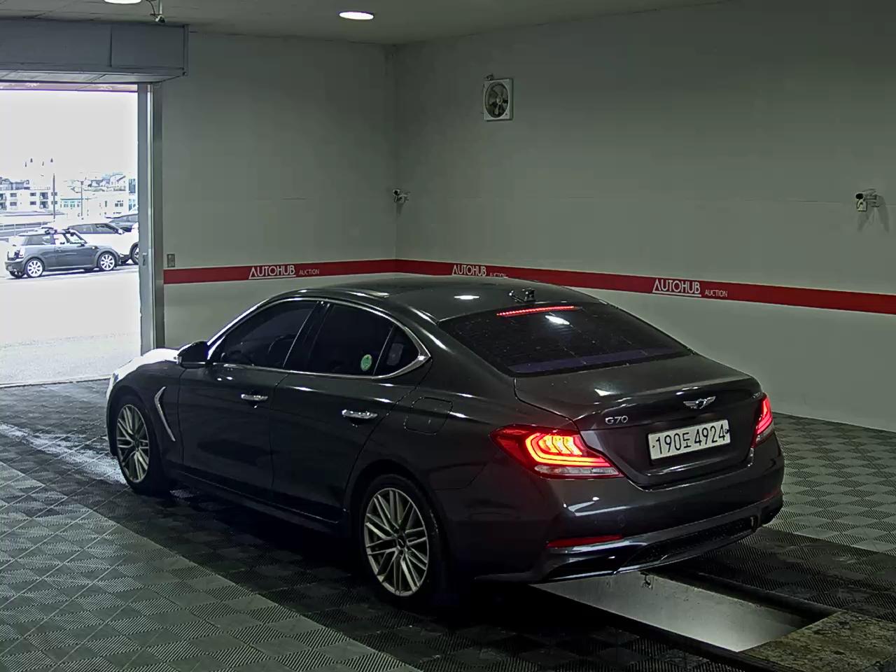 2019 - genesis g70