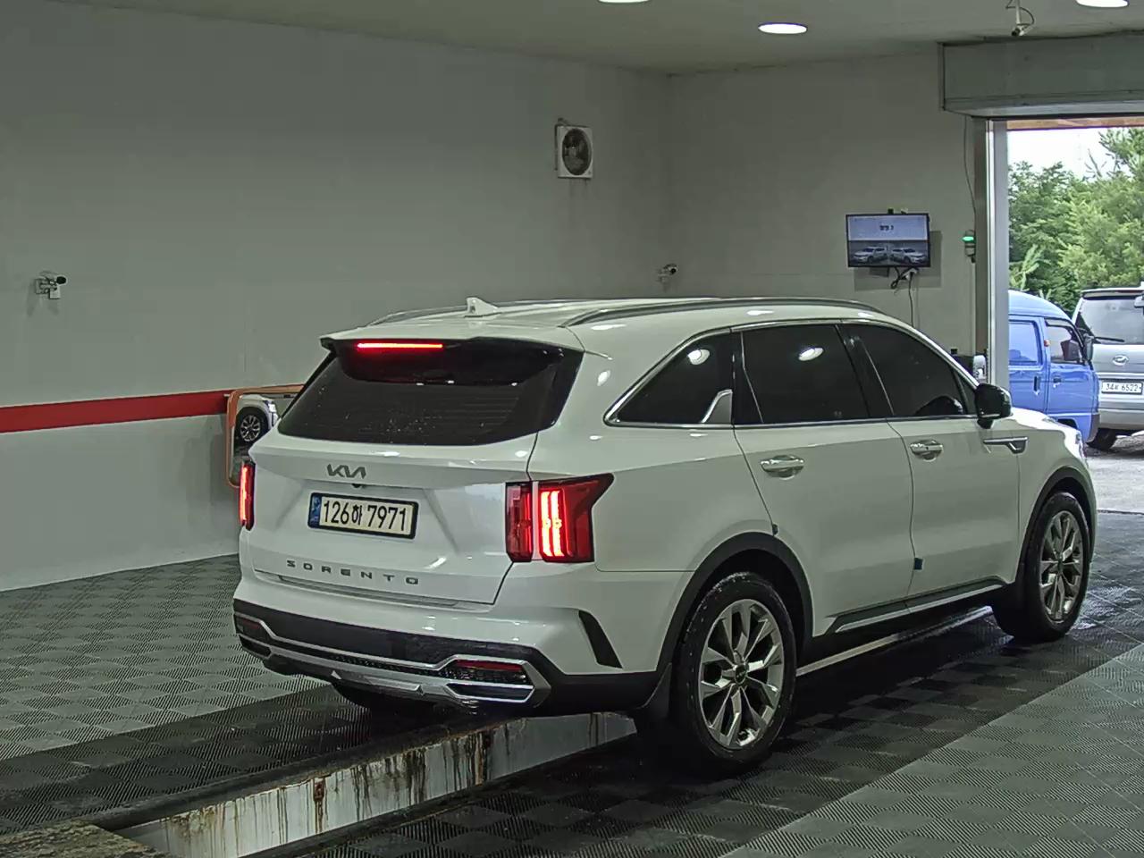 2022 - kia sorento