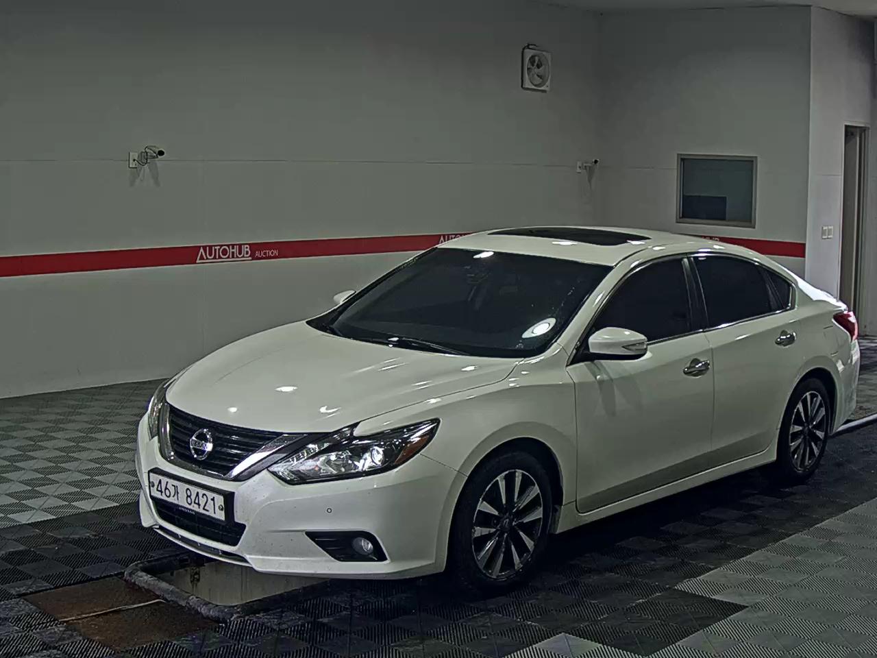 2017 - nissan altima