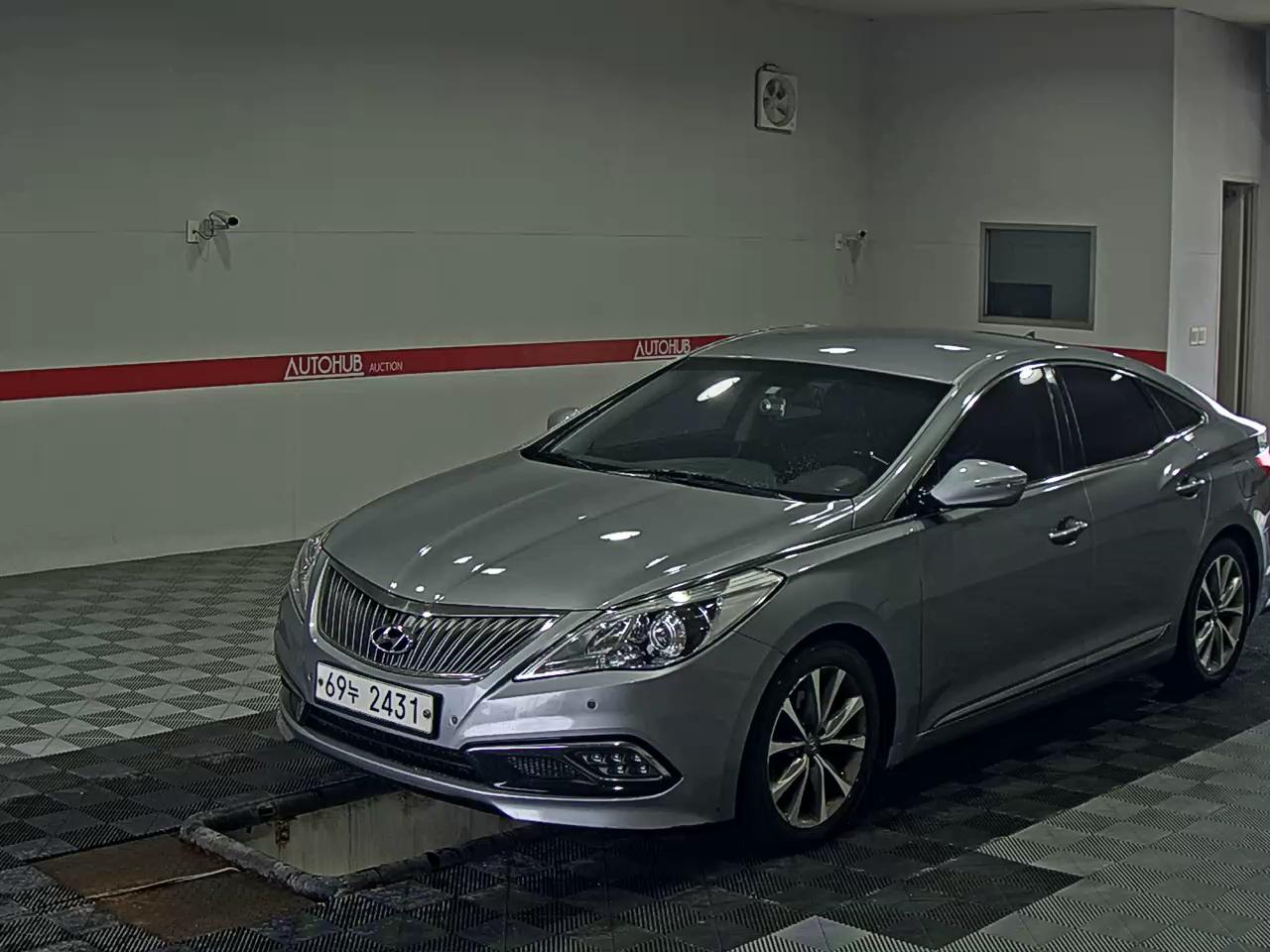 2015 - hyundai grandeur