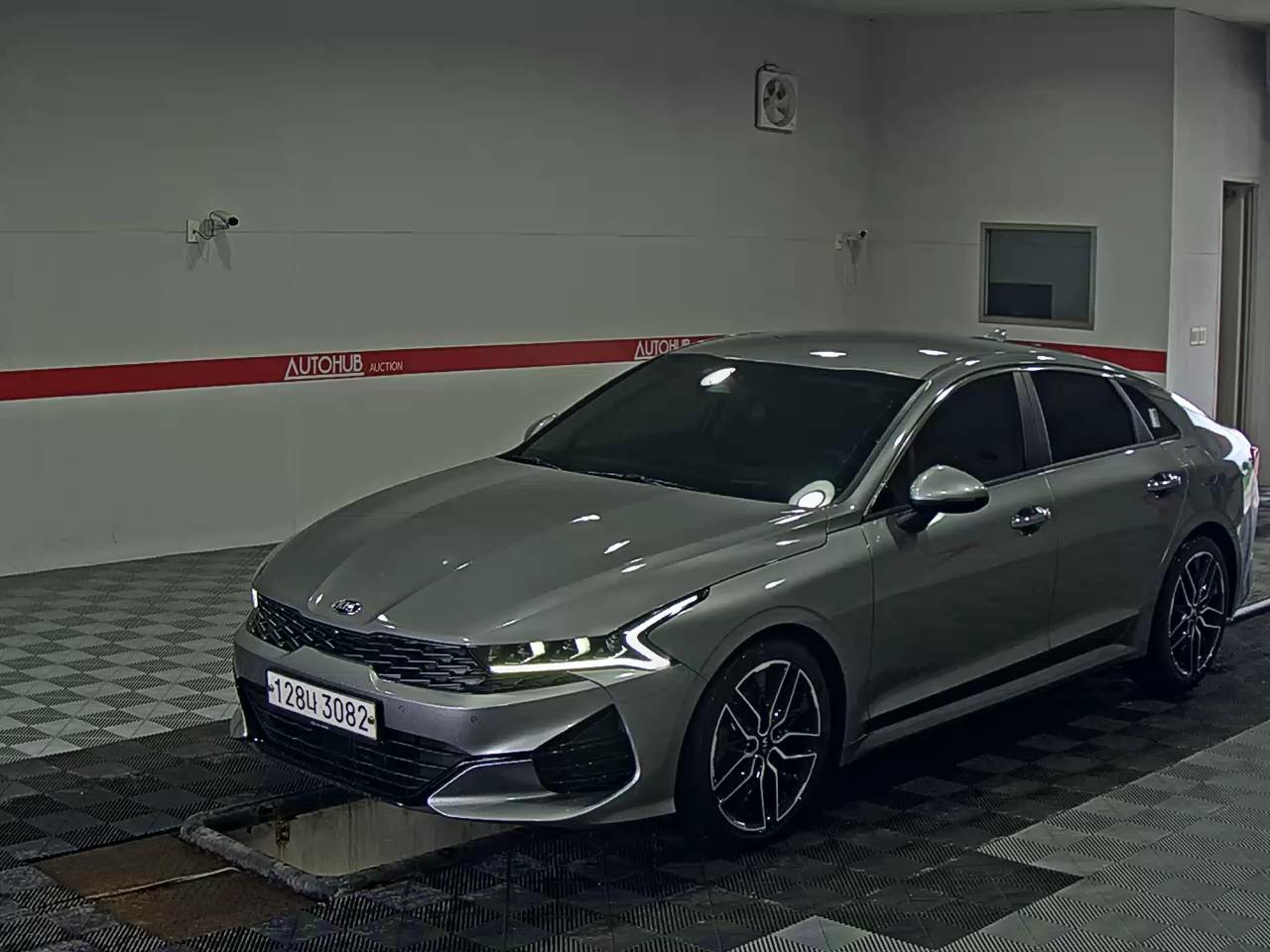 2020 - kia k5