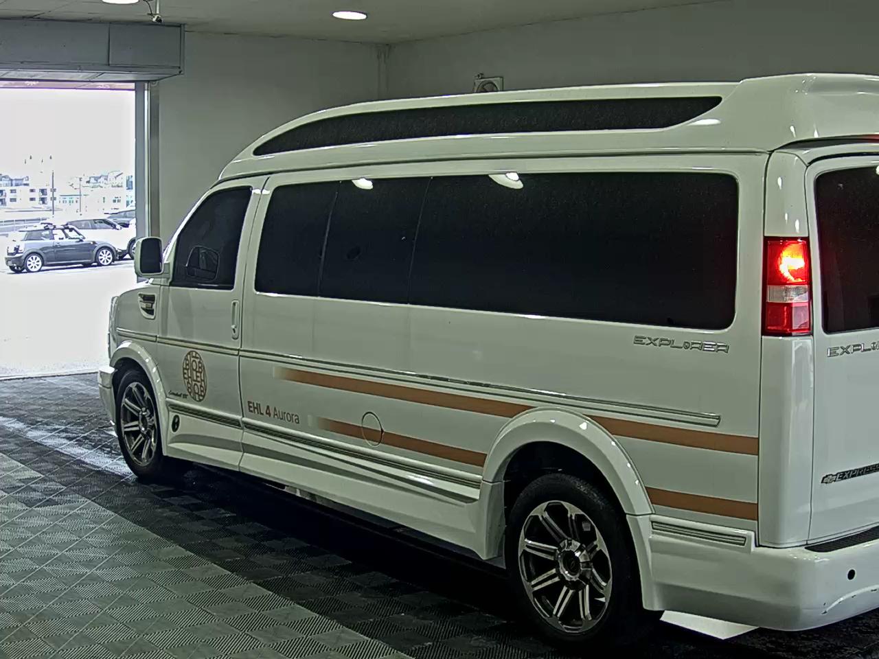 2018 - chevrolet express van
