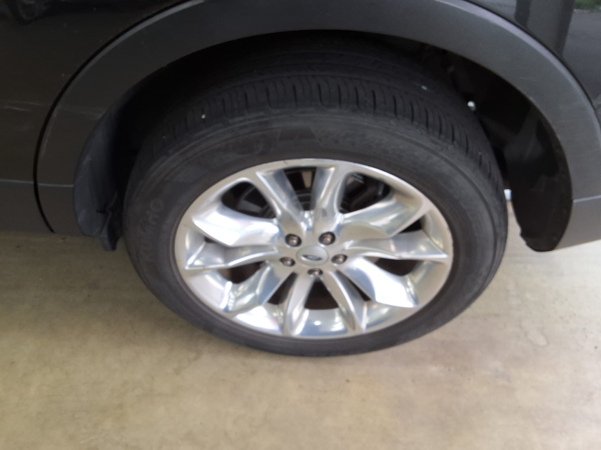 2014 - ford explorer