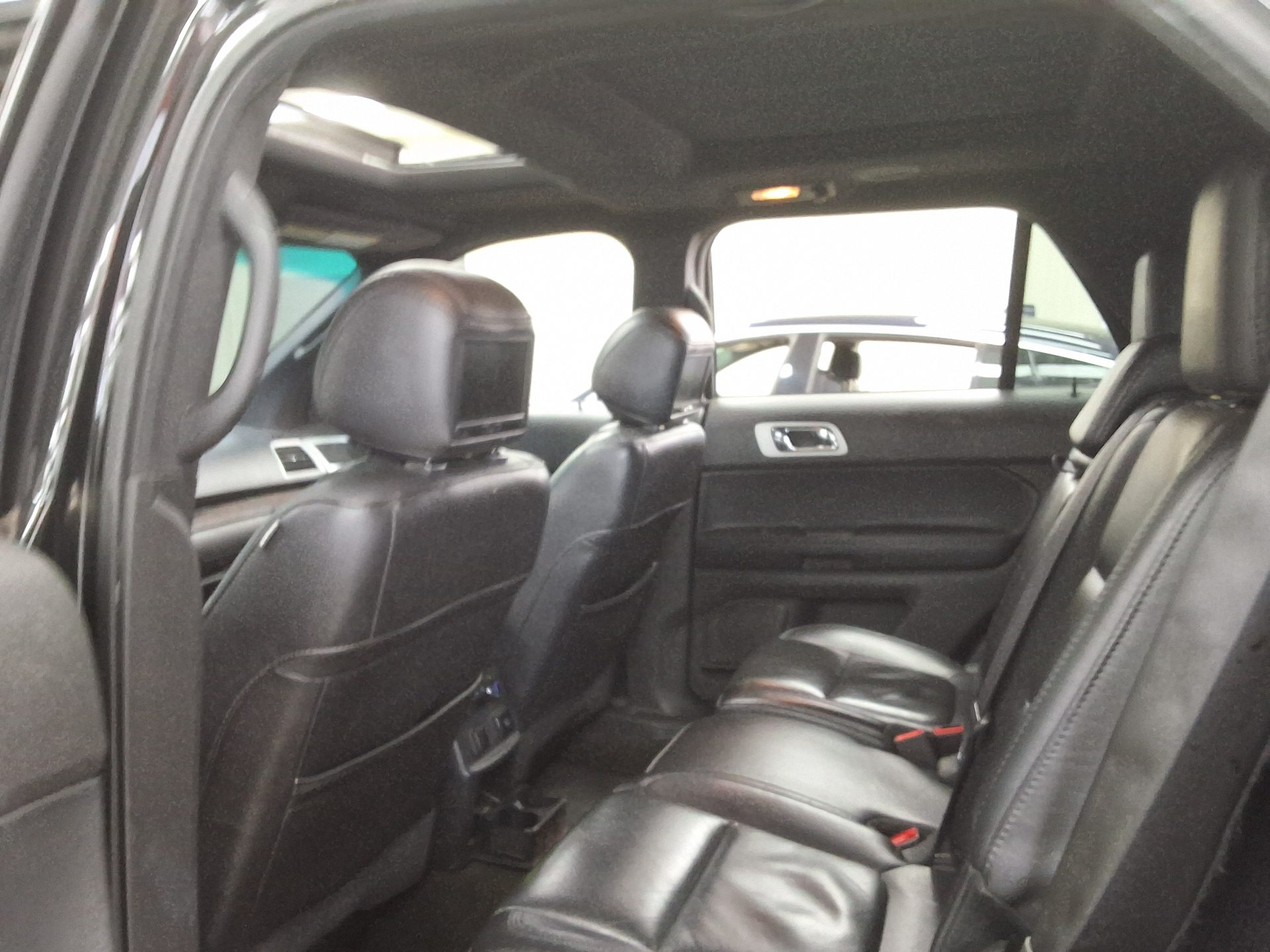 2014 - ford explorer