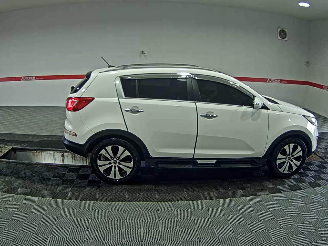 2011 - kia sportage