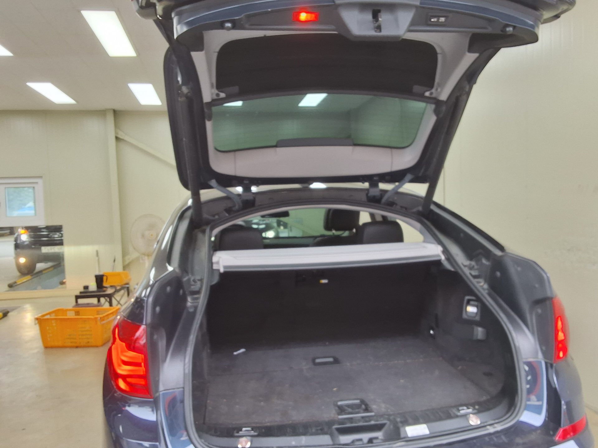 2013 - bmw gran turismo
