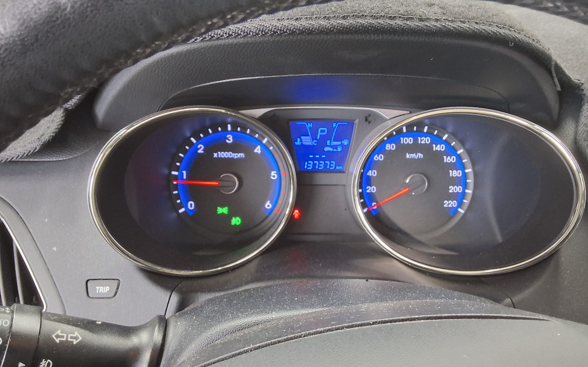 2012 - hyundai tucson