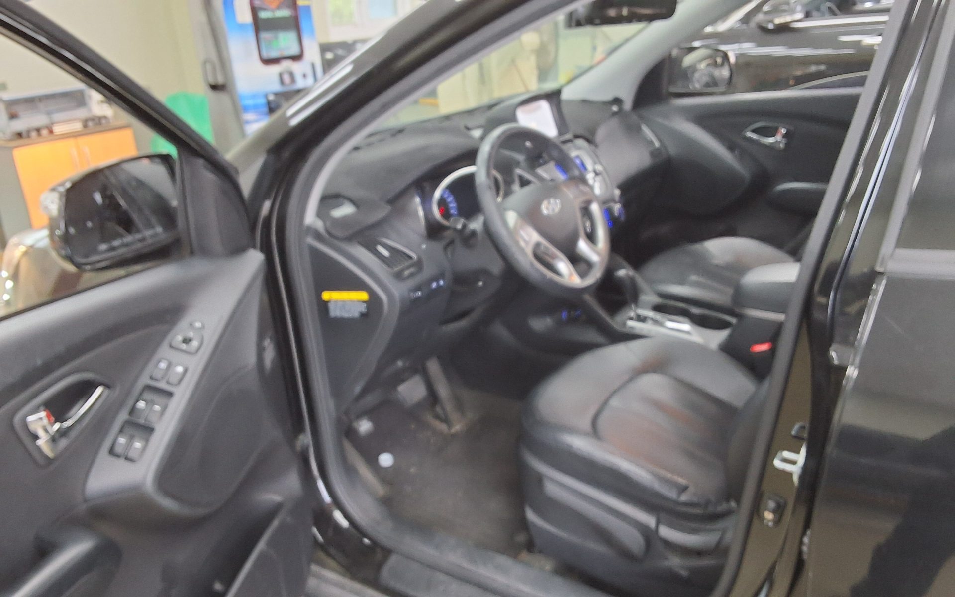 2012 - hyundai tucson