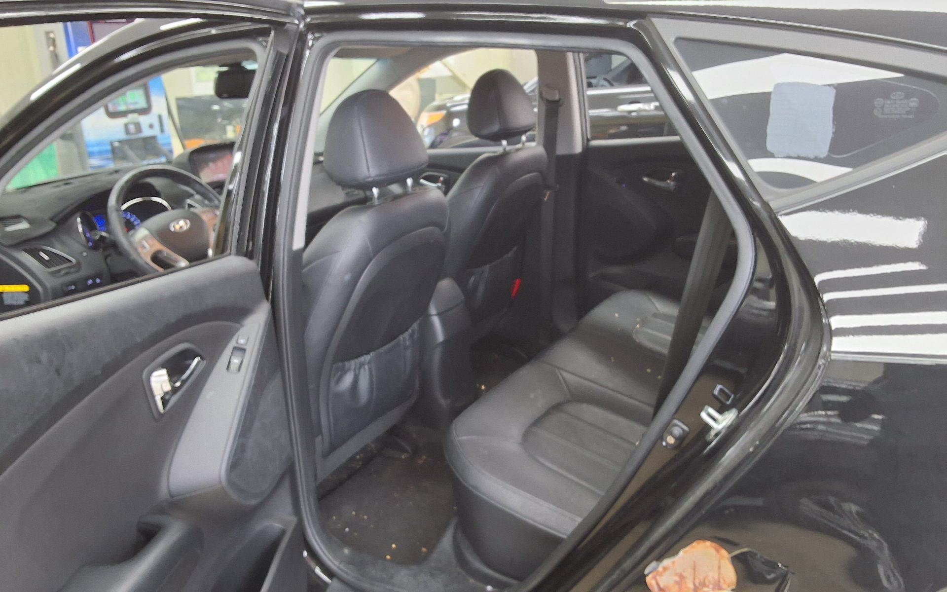 2012 - hyundai tucson