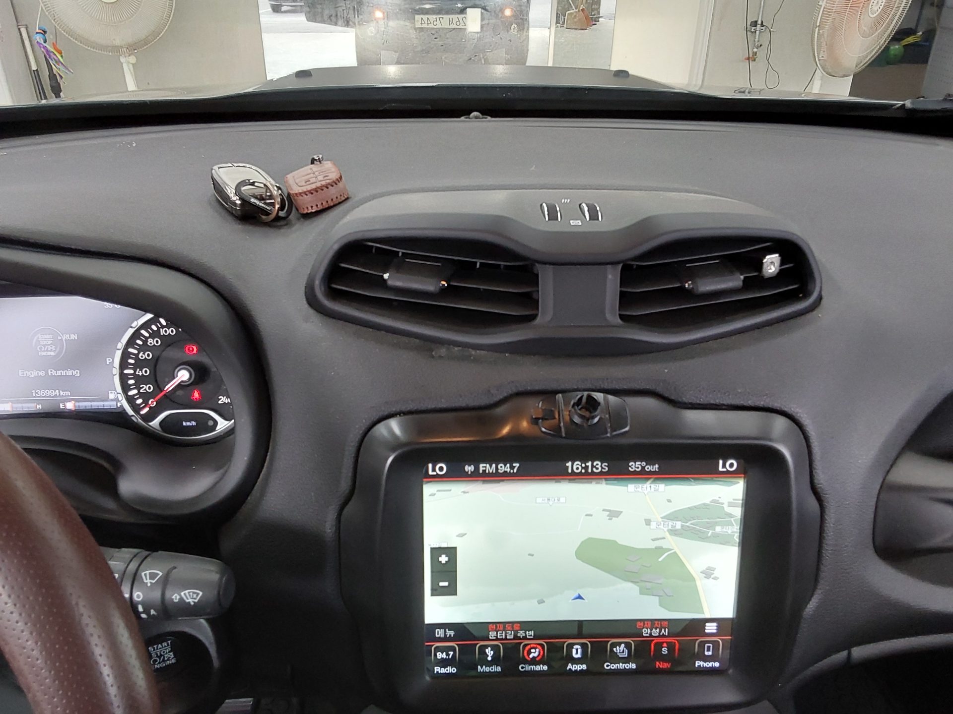 2018 - jeep renegade