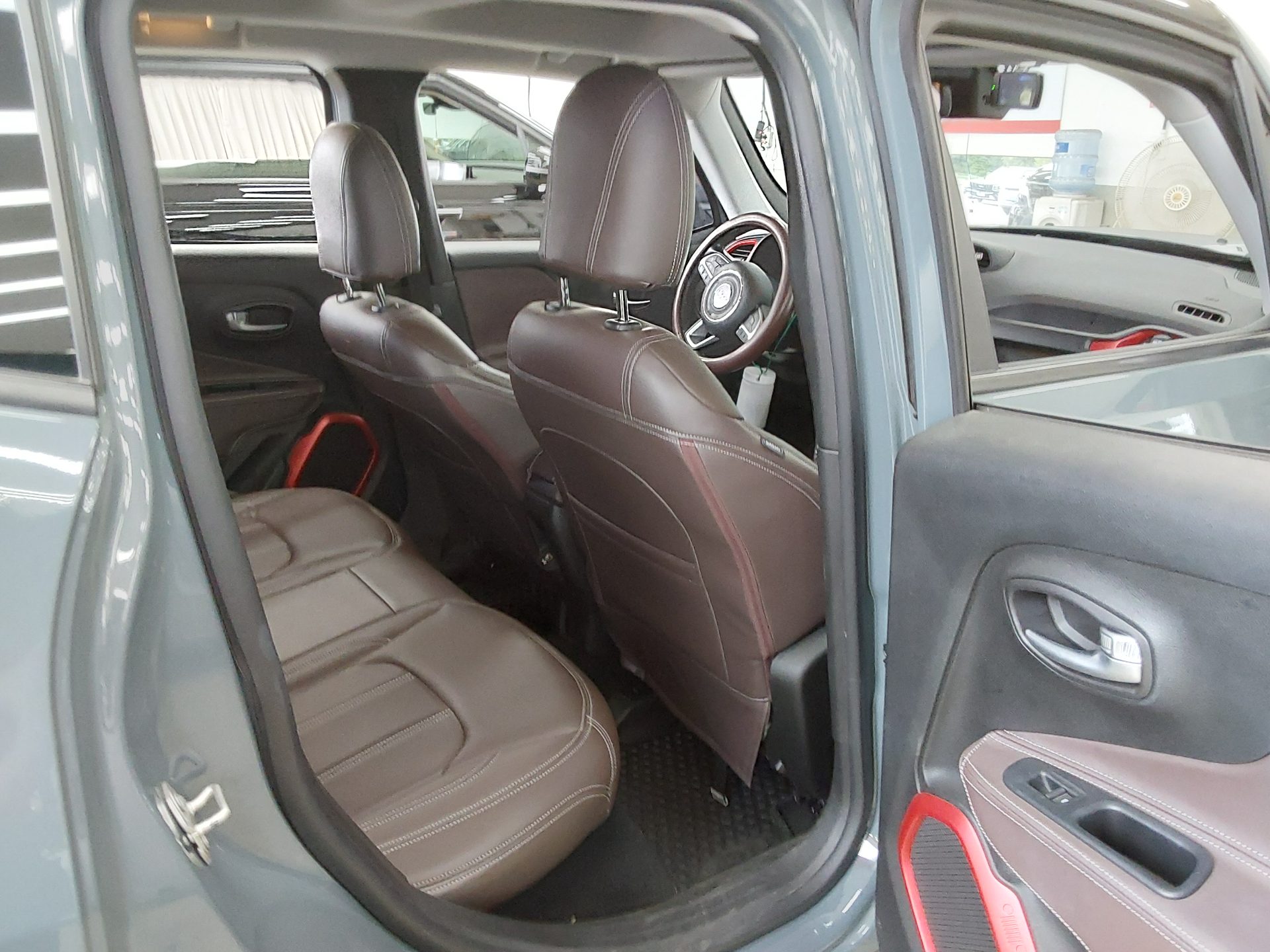 2018 - jeep renegade