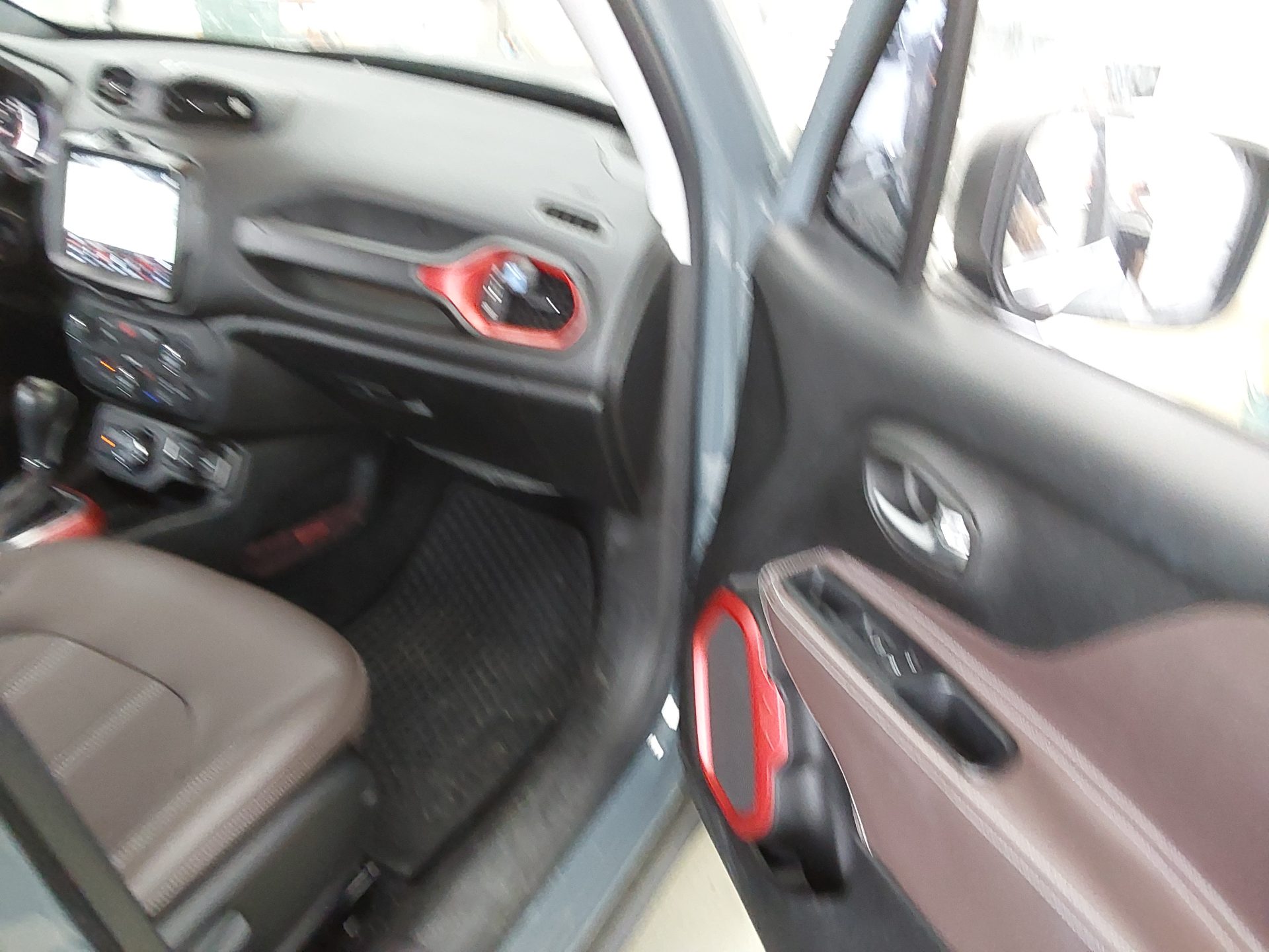 2018 - jeep renegade