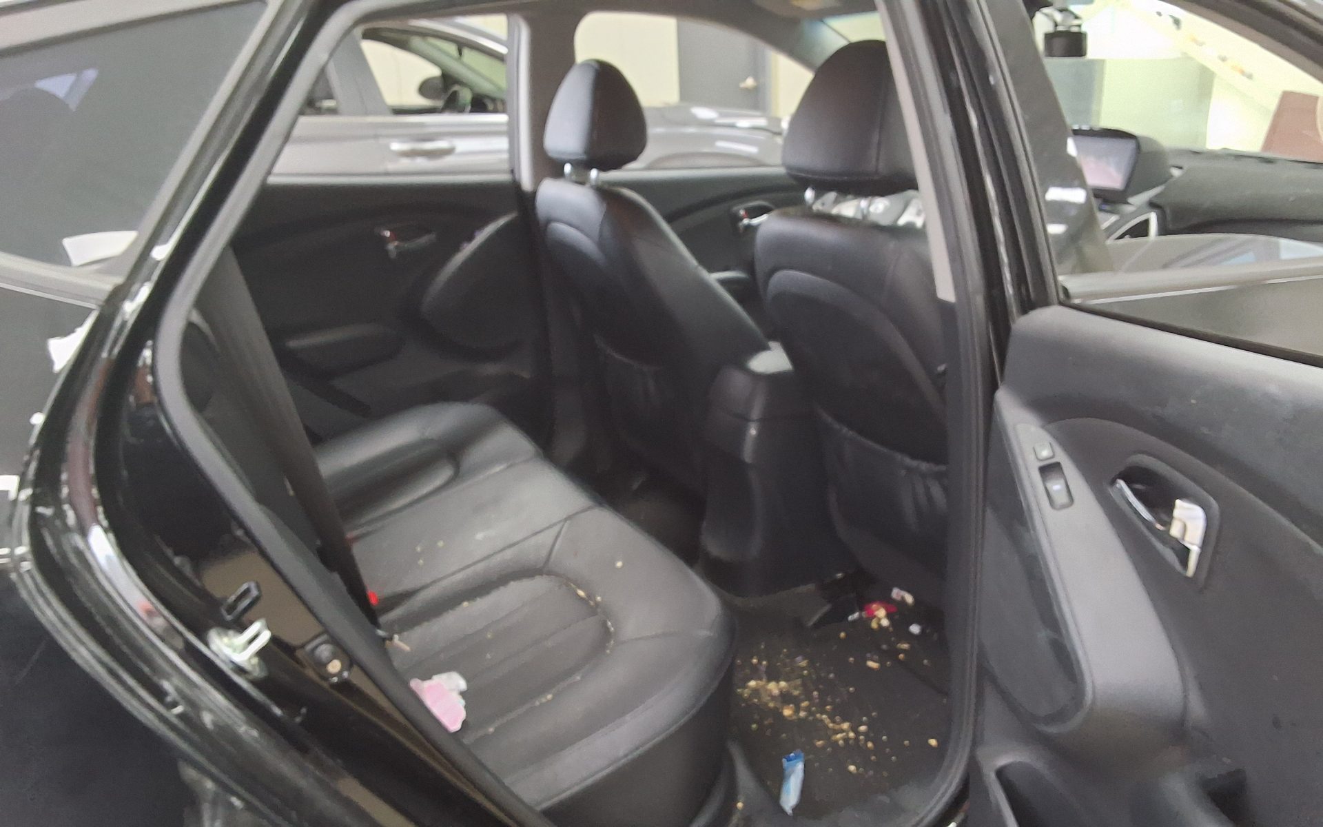 2012 - hyundai tucson