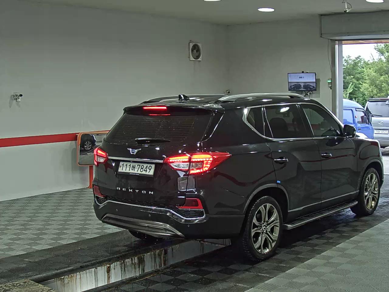 2020 - ssangyong rexton