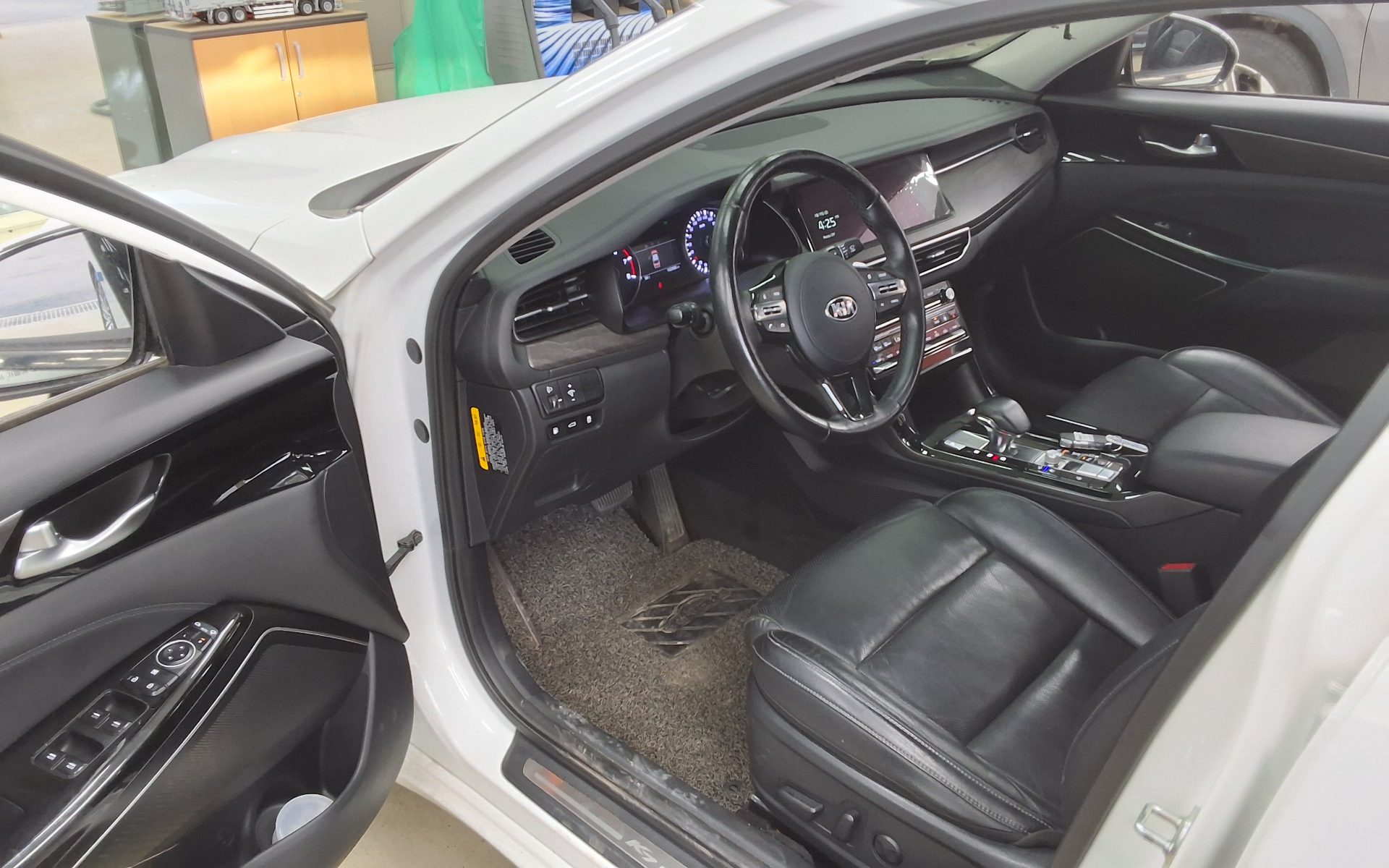2020 - kia k7