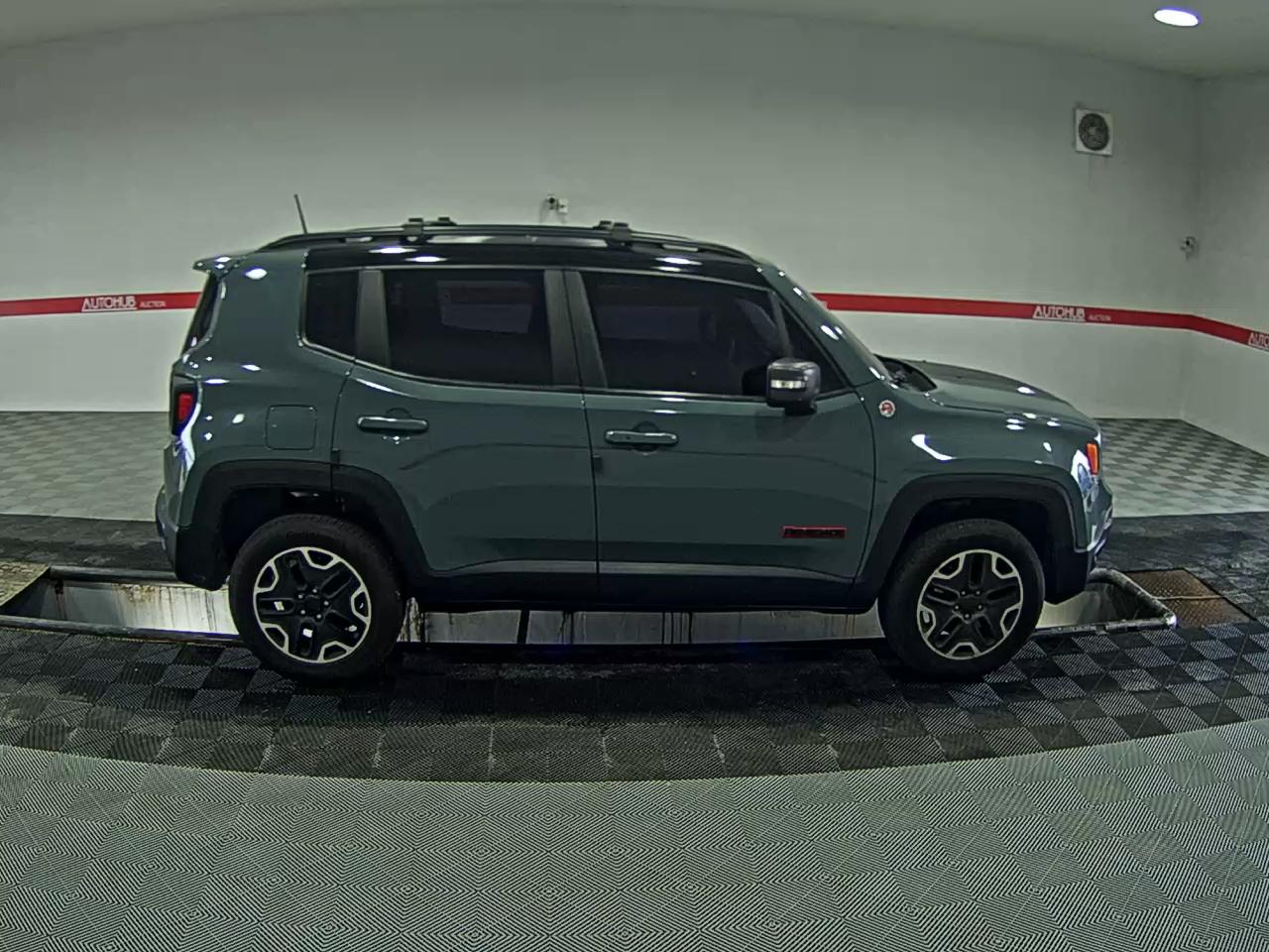 2018 - jeep renegade