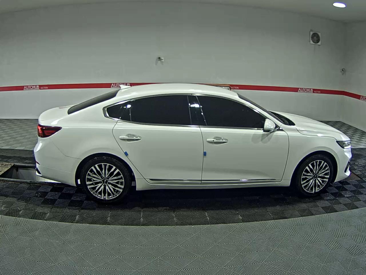 2020 - kia k7