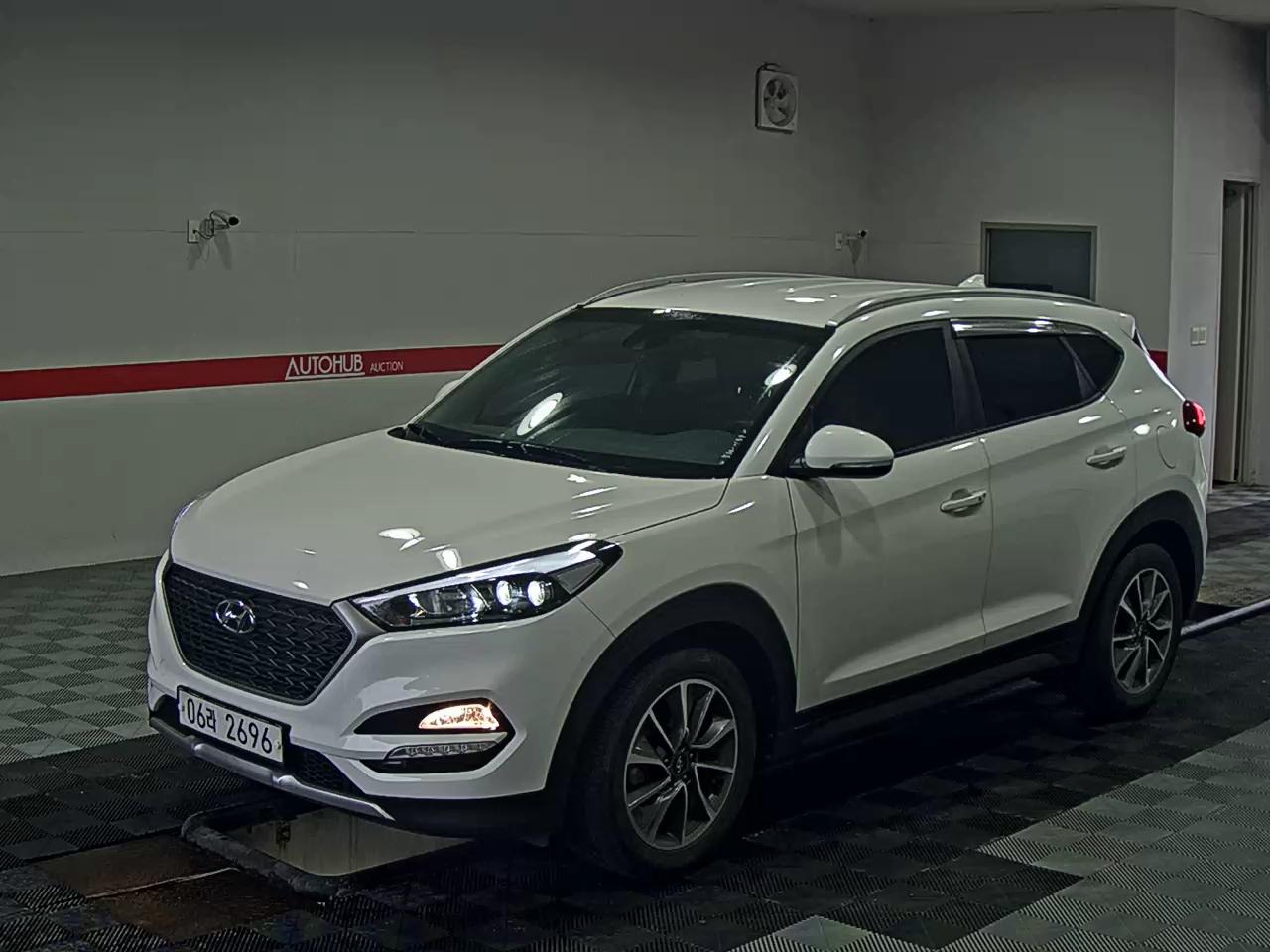 2018 - hyundai tucson