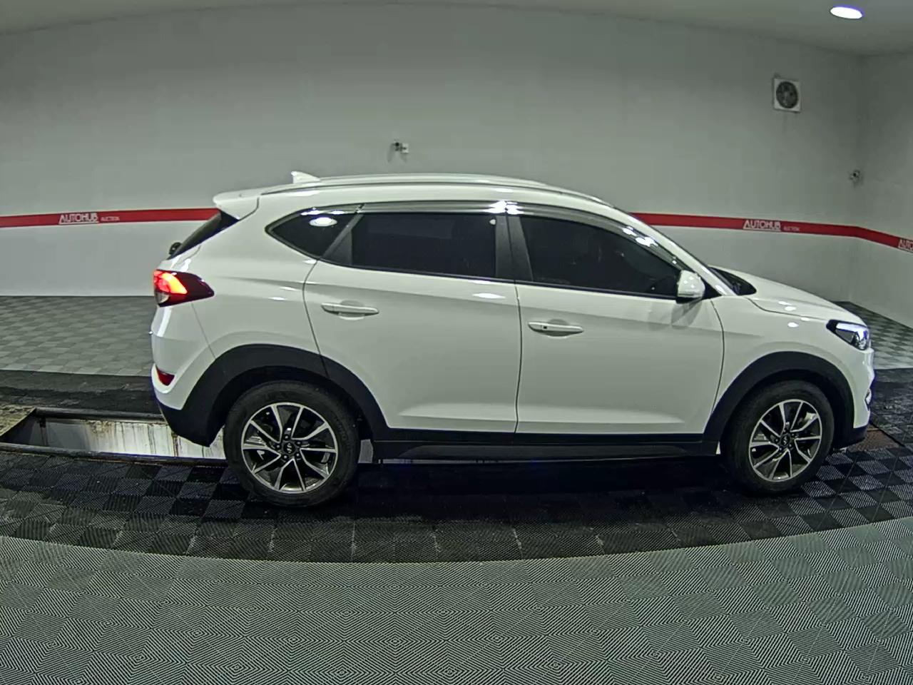 2018 - hyundai tucson