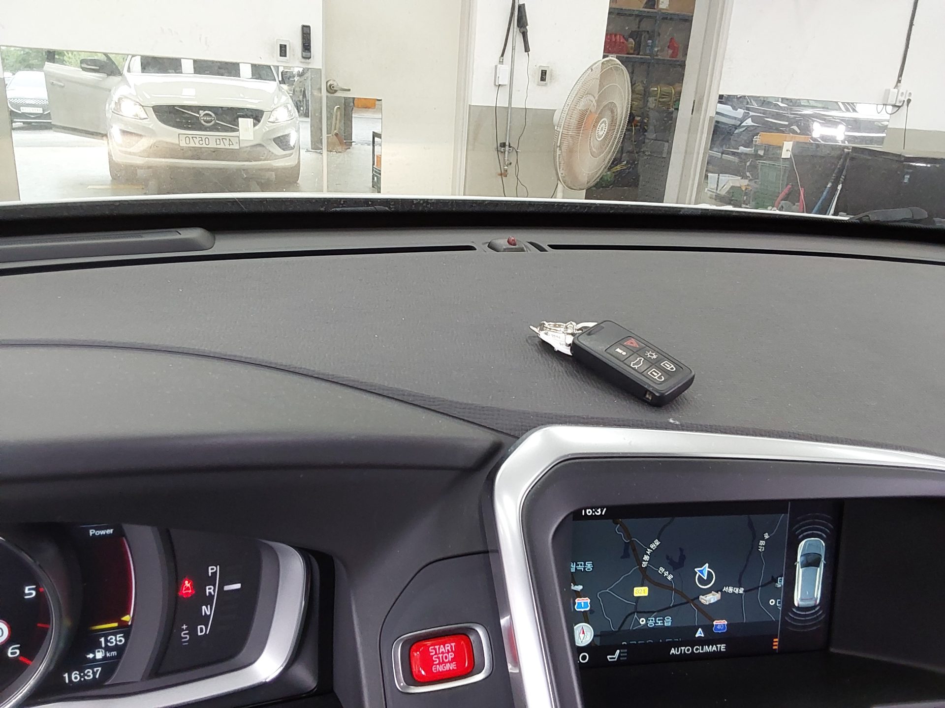 2016 - volvo xc60