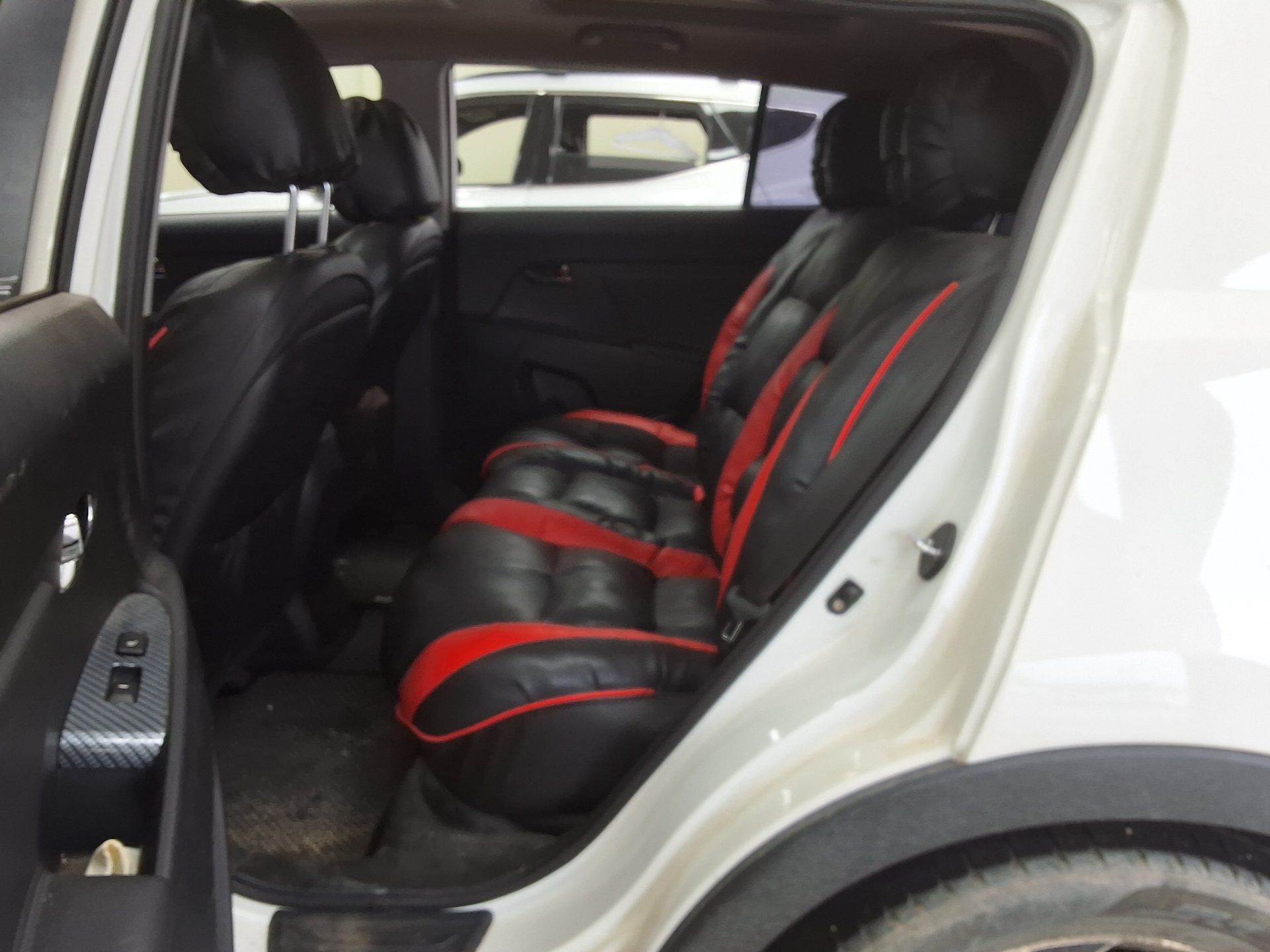 2013 - kia sportage