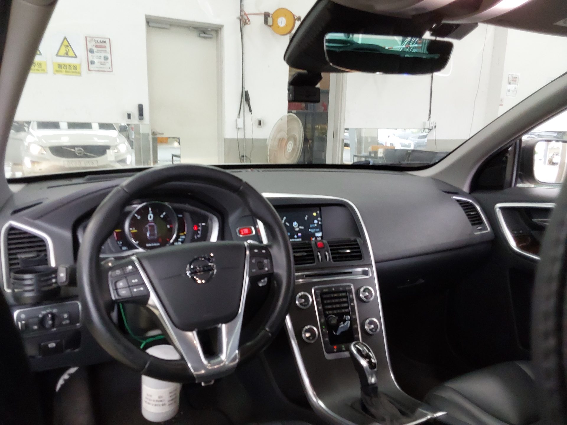 2016 - volvo xc60